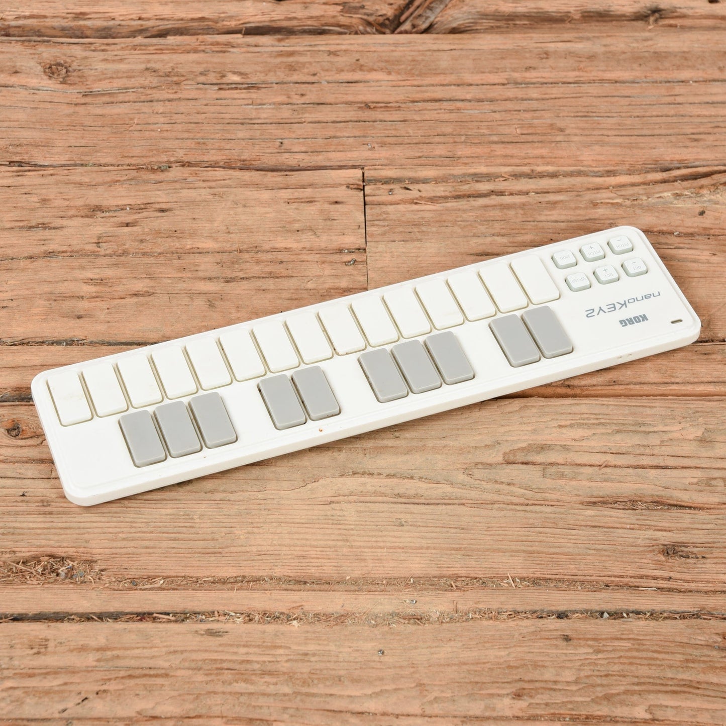 Korg NanoKEY 2 Slimline USB MIDI Keyboard Controller Keyboards and Synths / Controllers