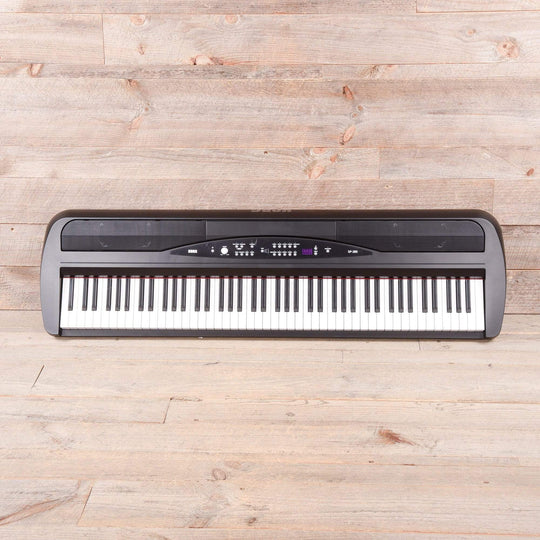 Korg 88 Key Digital Piano w/Speakers & Stand Black Keyboards and Synths / Digital Pianos