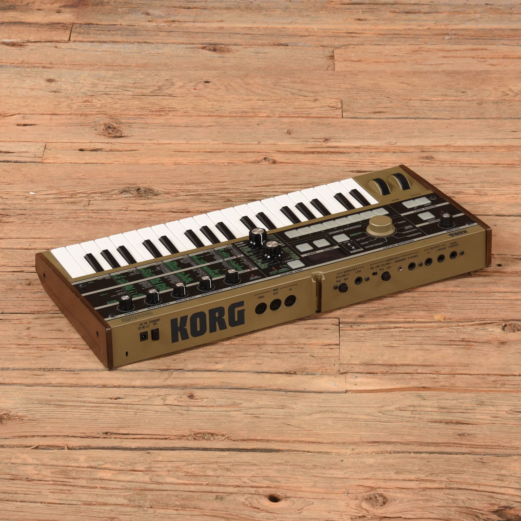 Korg microKORG 37-Key Synthesizer/Vocoder – Chicago Music Exchange