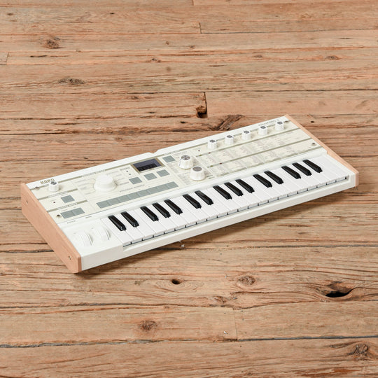 Korg microKorg-S 37-Key Synthesizer/Vocoder Keyboards and Synths / Synths / Analog Synths