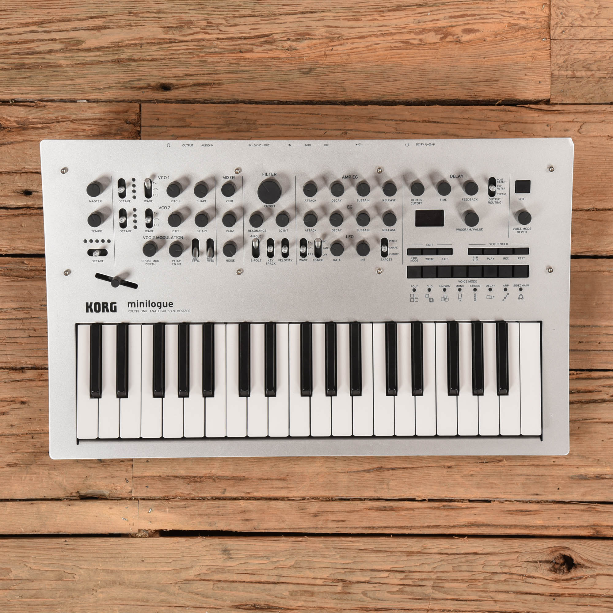 Korg Minilogue Keyboards and Synths / Synths / Analog Synths