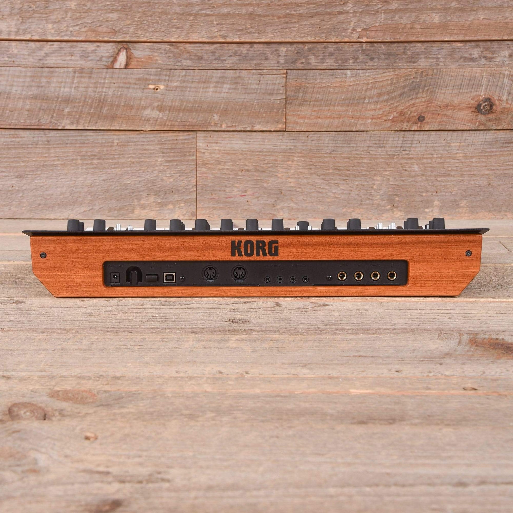 Korg Minilogue XD Gen Minilogue Synthesizer Keyboards and Synths / Synths / Analog Synths