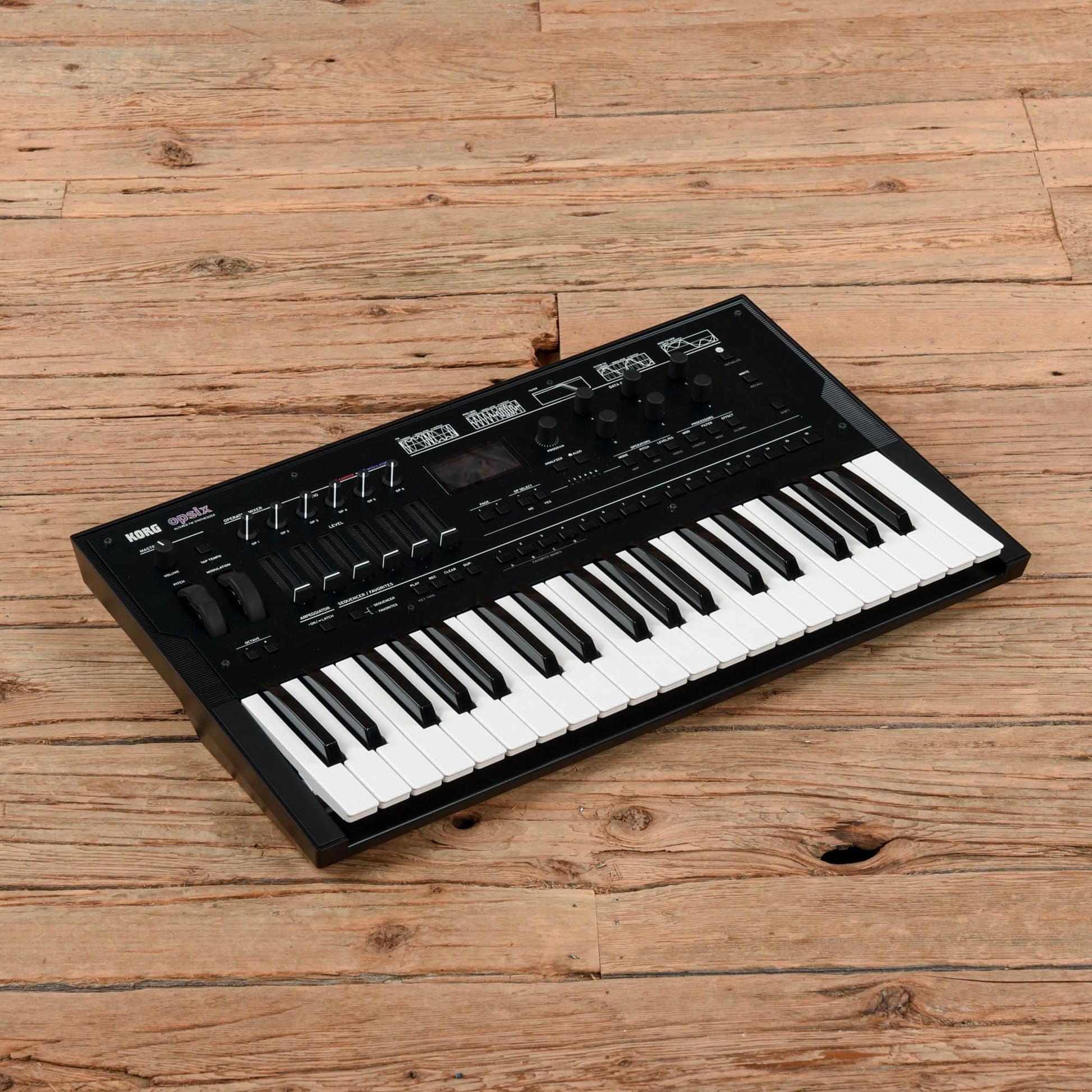 Korg Opsix 37-Key Altered FM Synthesizer Keyboards and Synths / Synths / Analog Synths
