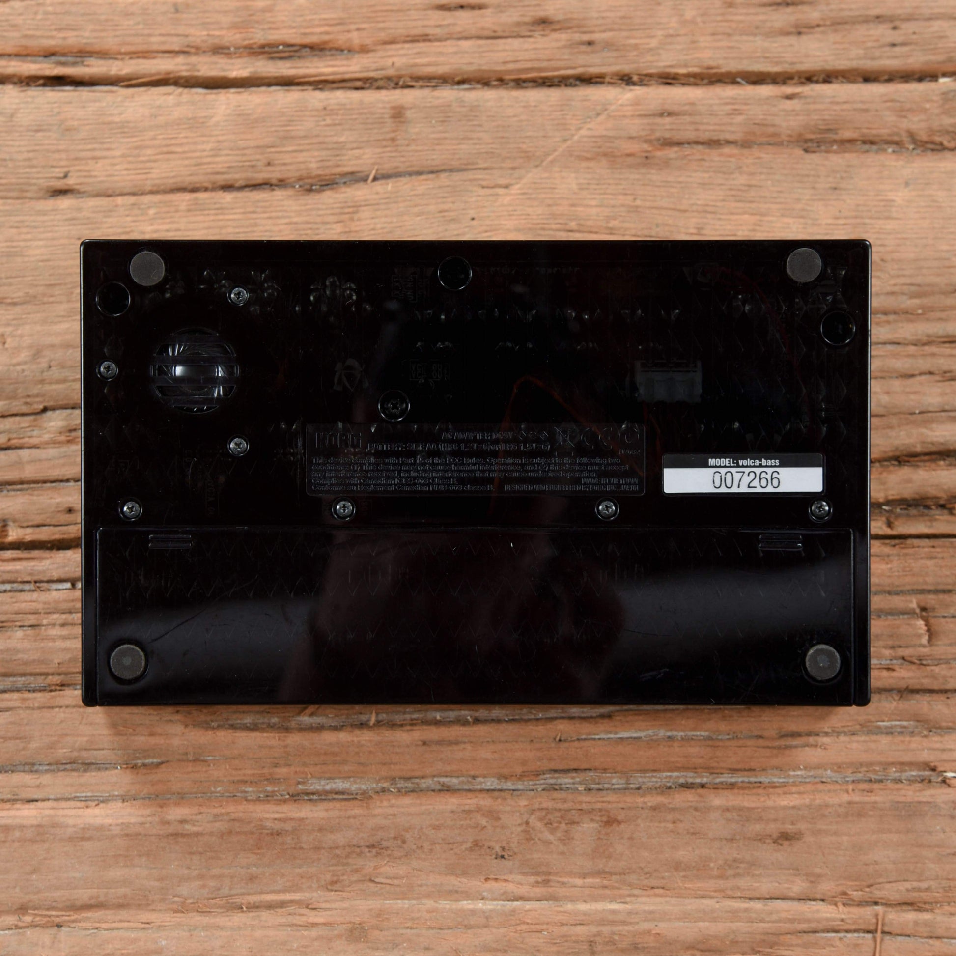 Korg Volca Bass Analog Bass Synth Keyboards and Synths / Synths / Analog Synths