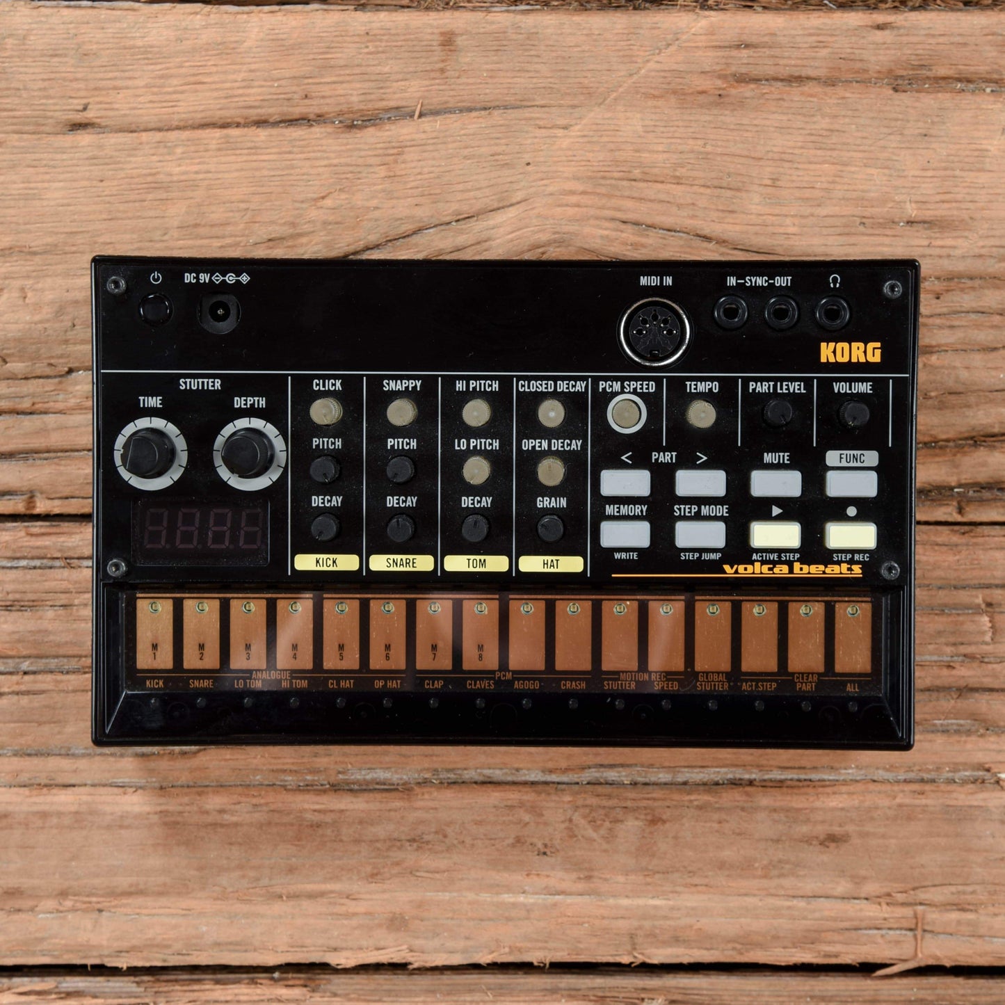 Korg Volca Beats Analogue Rhythm Machine Keyboards and Synths / Synths / Analog Synths