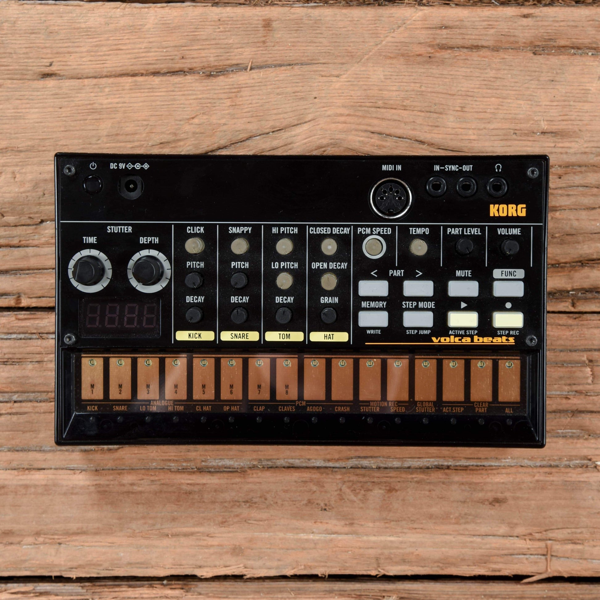 Korg Volca Beats Analogue Rhythm Machine Keyboards and Synths / Synths / Analog Synths