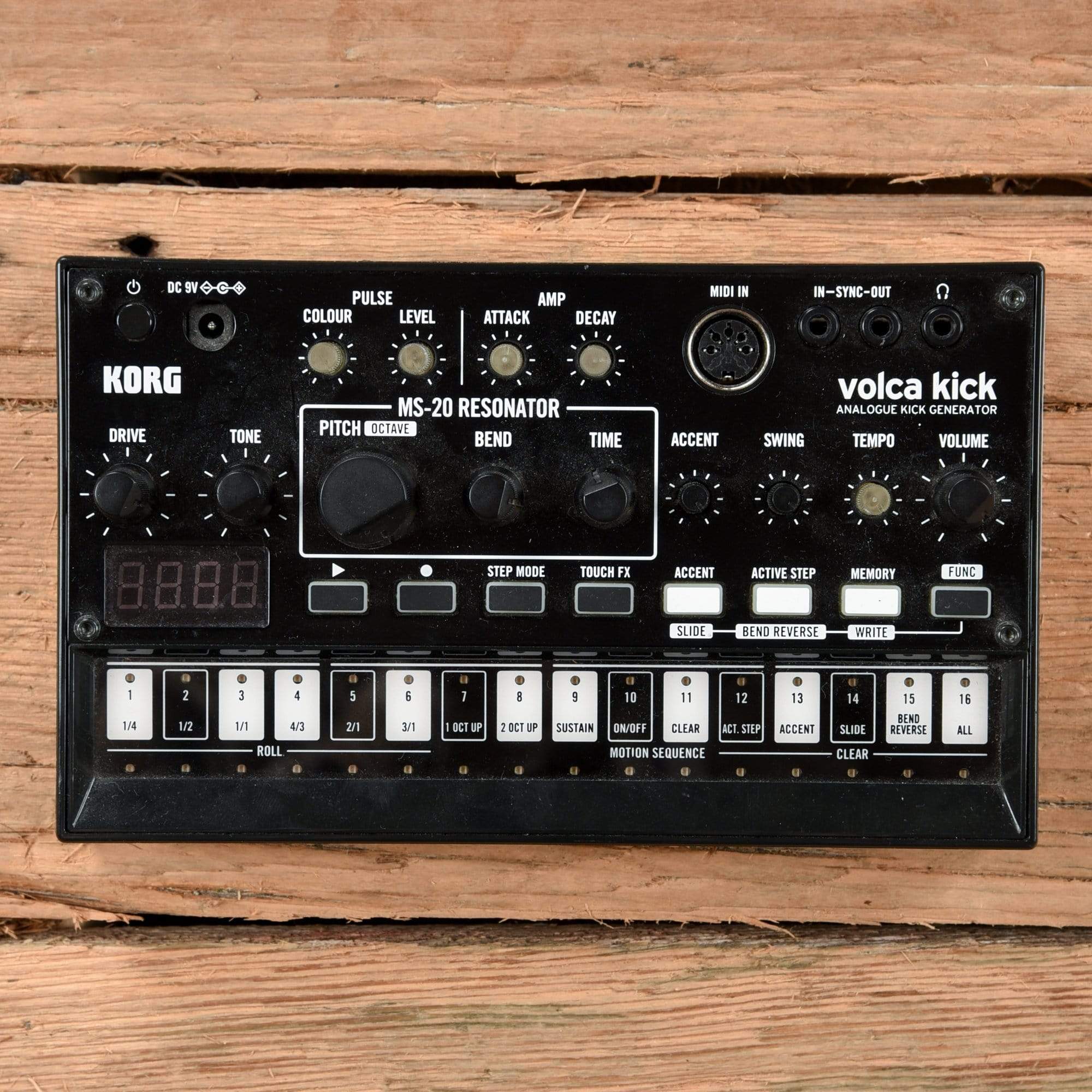 Korg Volca Kick Analog Bass / Kick Generator Keyboards and Synths / Synths / Analog Synths