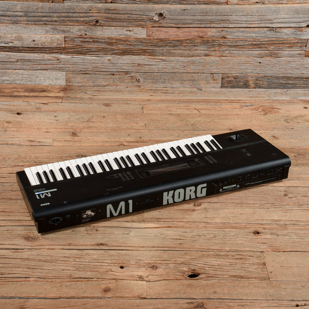 Korg R1 Korg M1 61-Key Synth Music Workstation 1986 – Chicago Music Exchange
