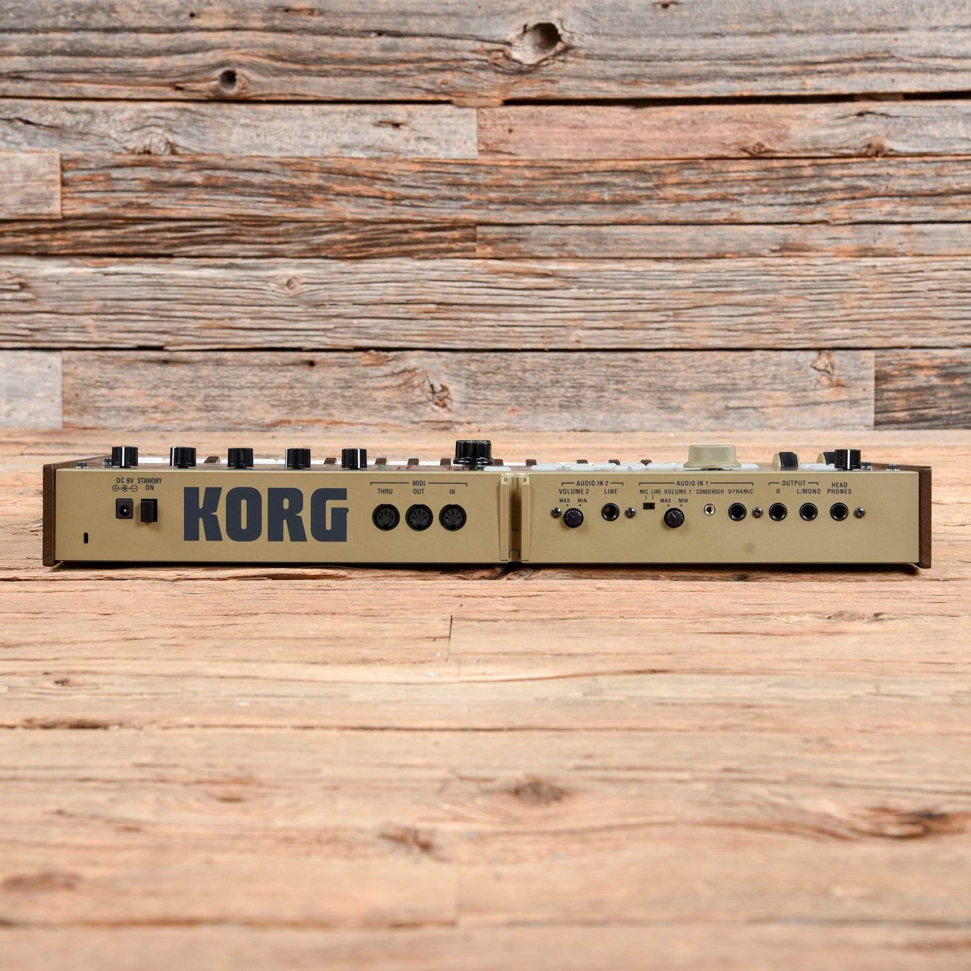 Korg MicroKorg 37-Mini Key Synthesizer & Vocoder Keyboards and Synths / Synths / Digital Synths