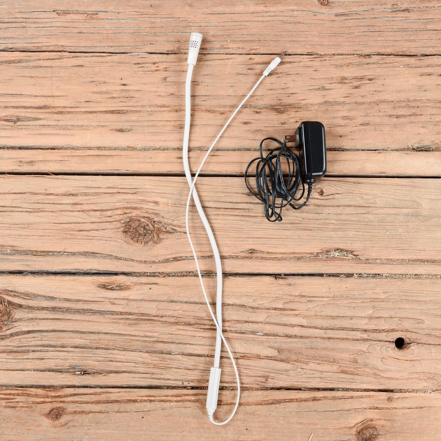 Korg MicroKorg 37-Mini Key Synthesizer & Vocoder Keyboards and Synths / Synths / Digital Synths