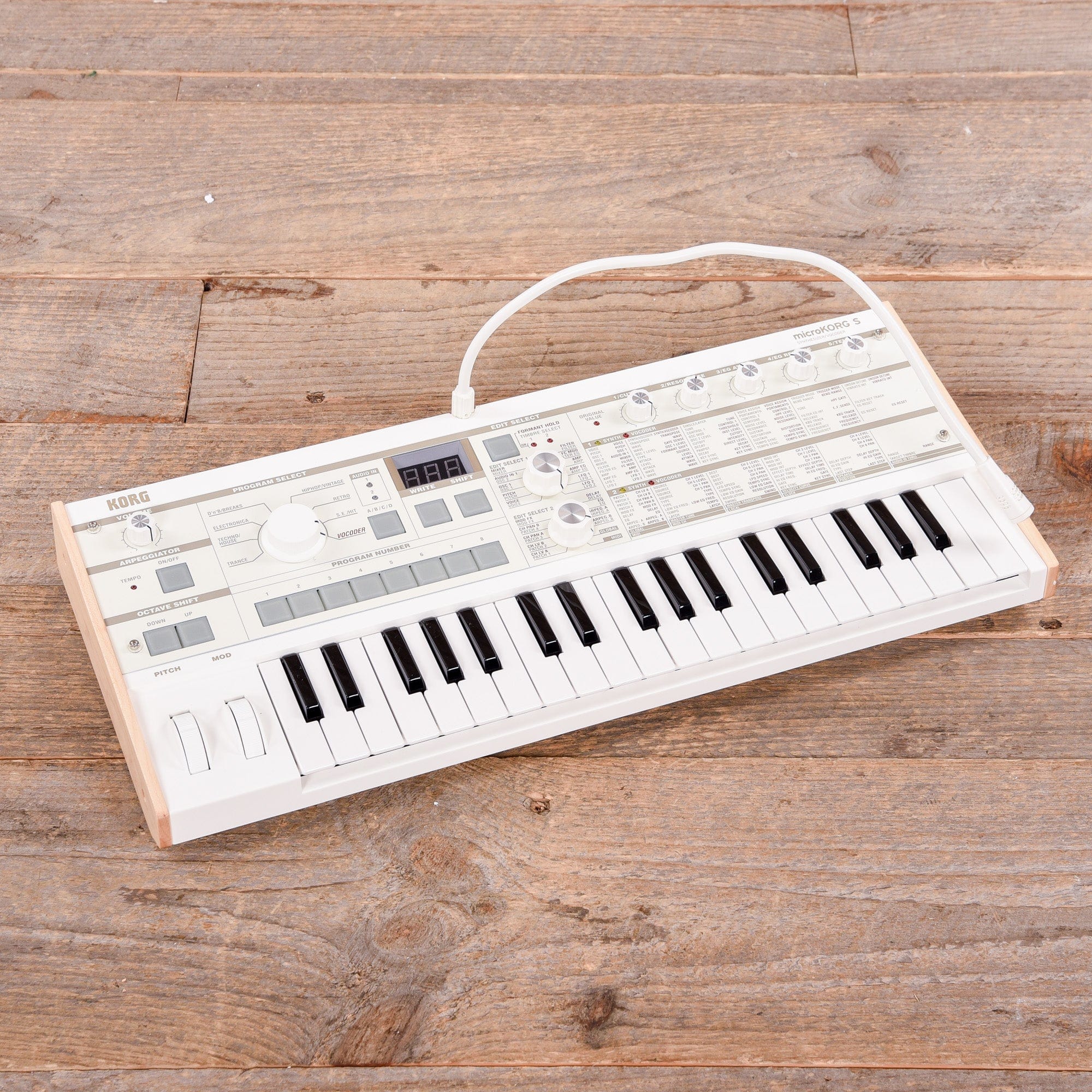 Korg MicroKorg-S Synth/Vocoder – Chicago Music Exchange