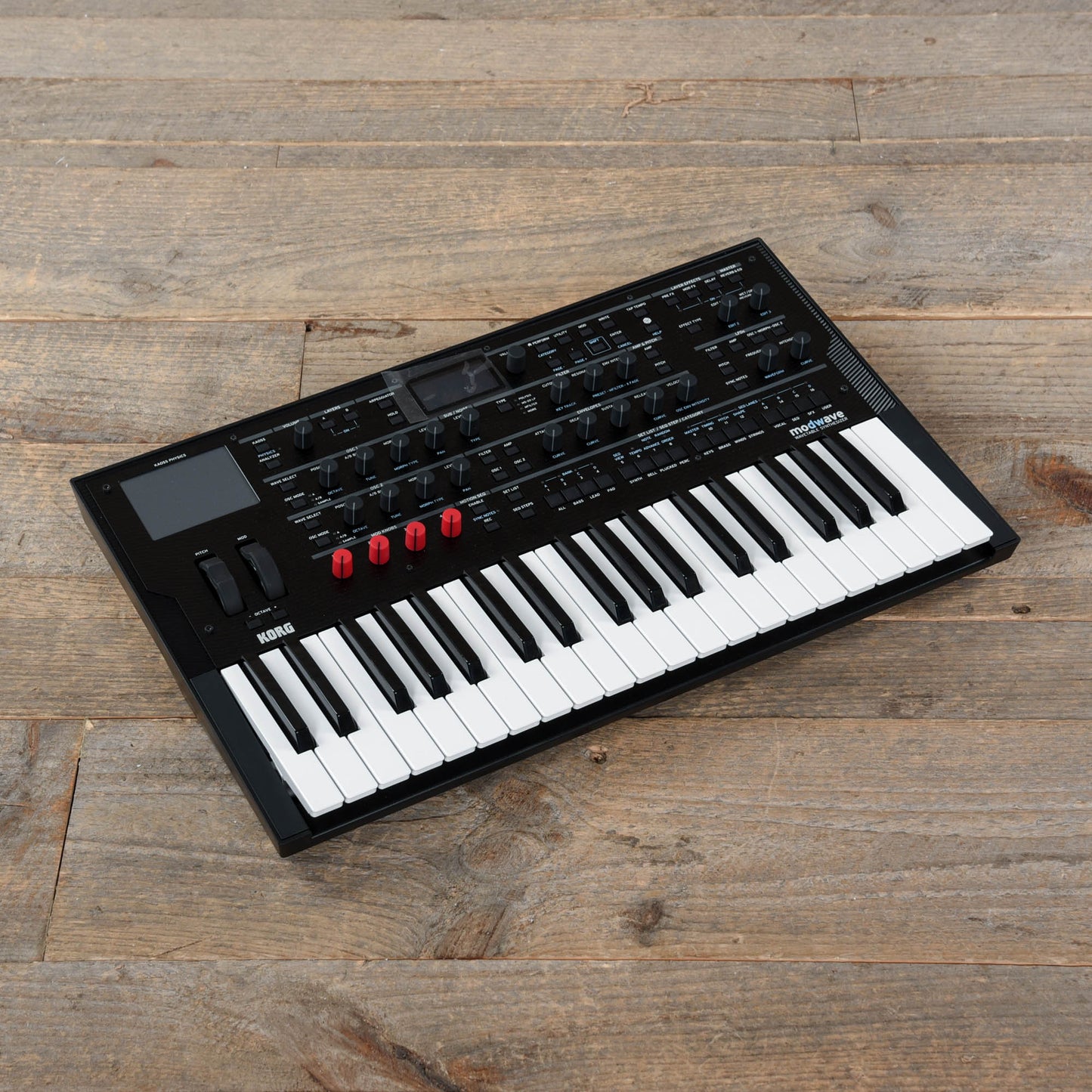 Korg Modwave Wavetable Synthesizer Keyboards and Synths / Synths / Digital Synths