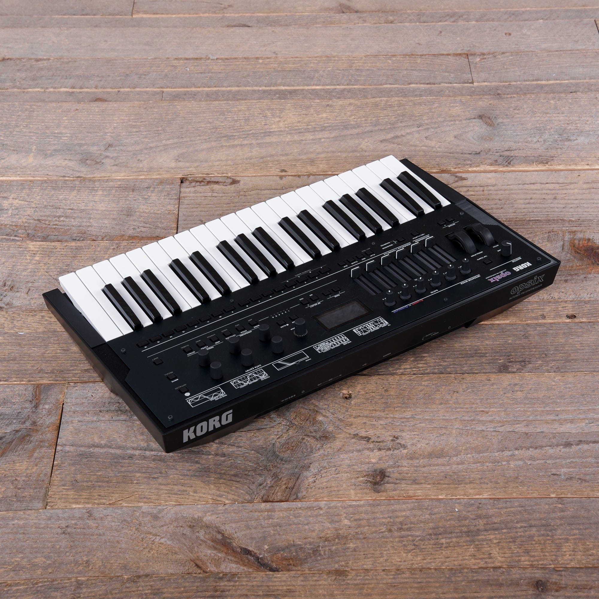 Korg OPSIX Altered FM Synthesizer Keyboards and Synths / Synths / Digital Synths
