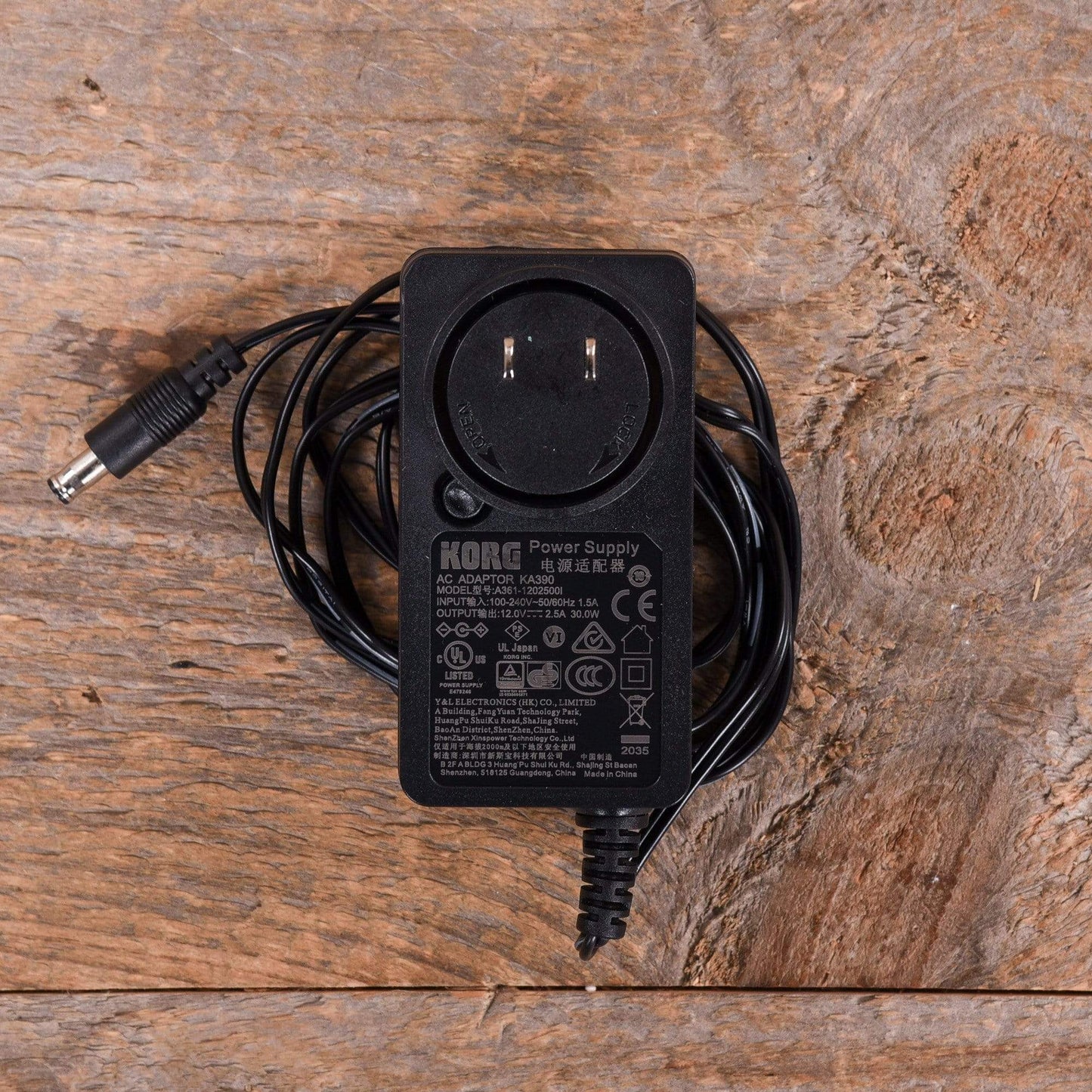 Korg Wavestate Digital Wave Sequencing Synth Keyboards and Synths / Synths / Digital Synths