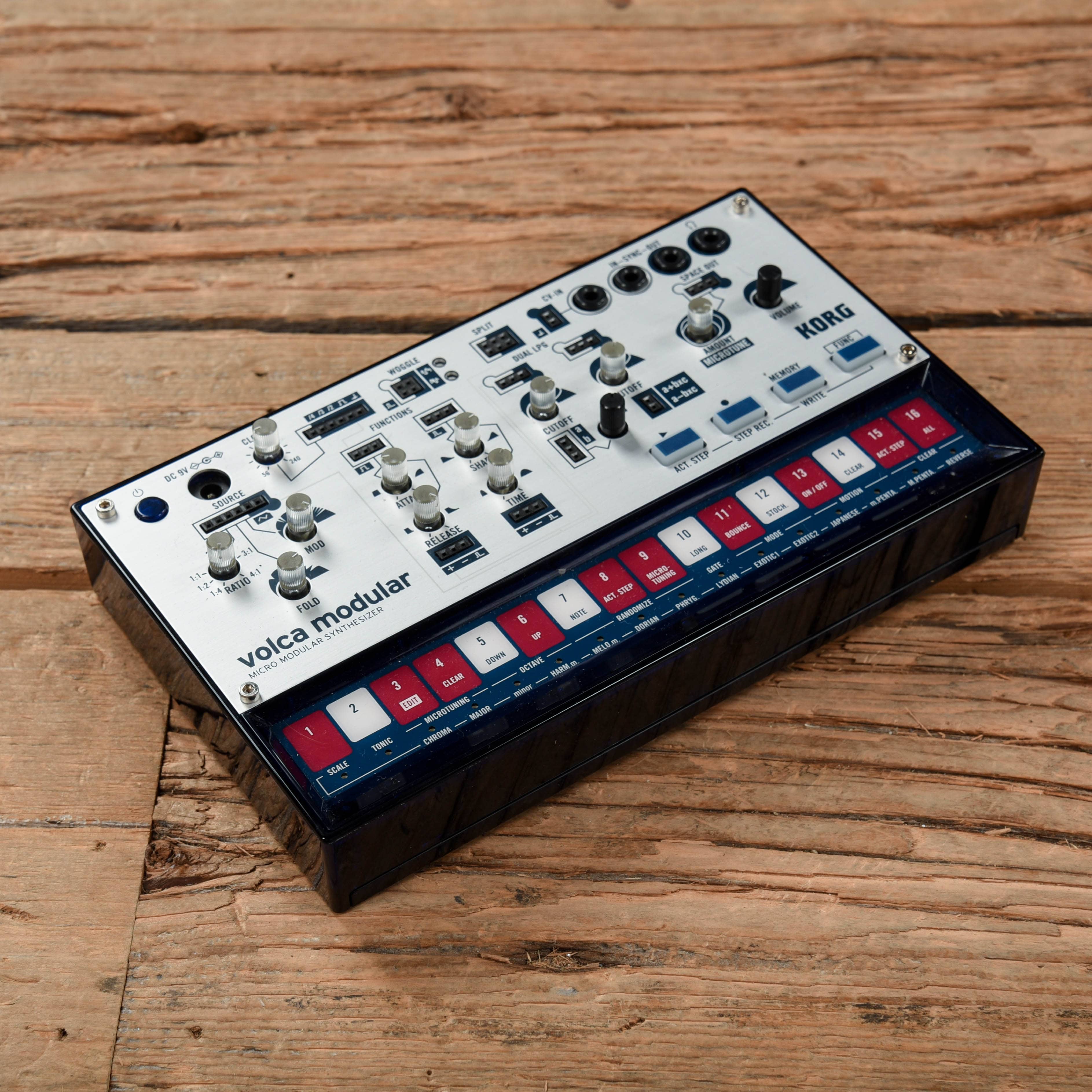 Korg Volca Modular Micro Modular Synthesizer – Chicago Music Exchange