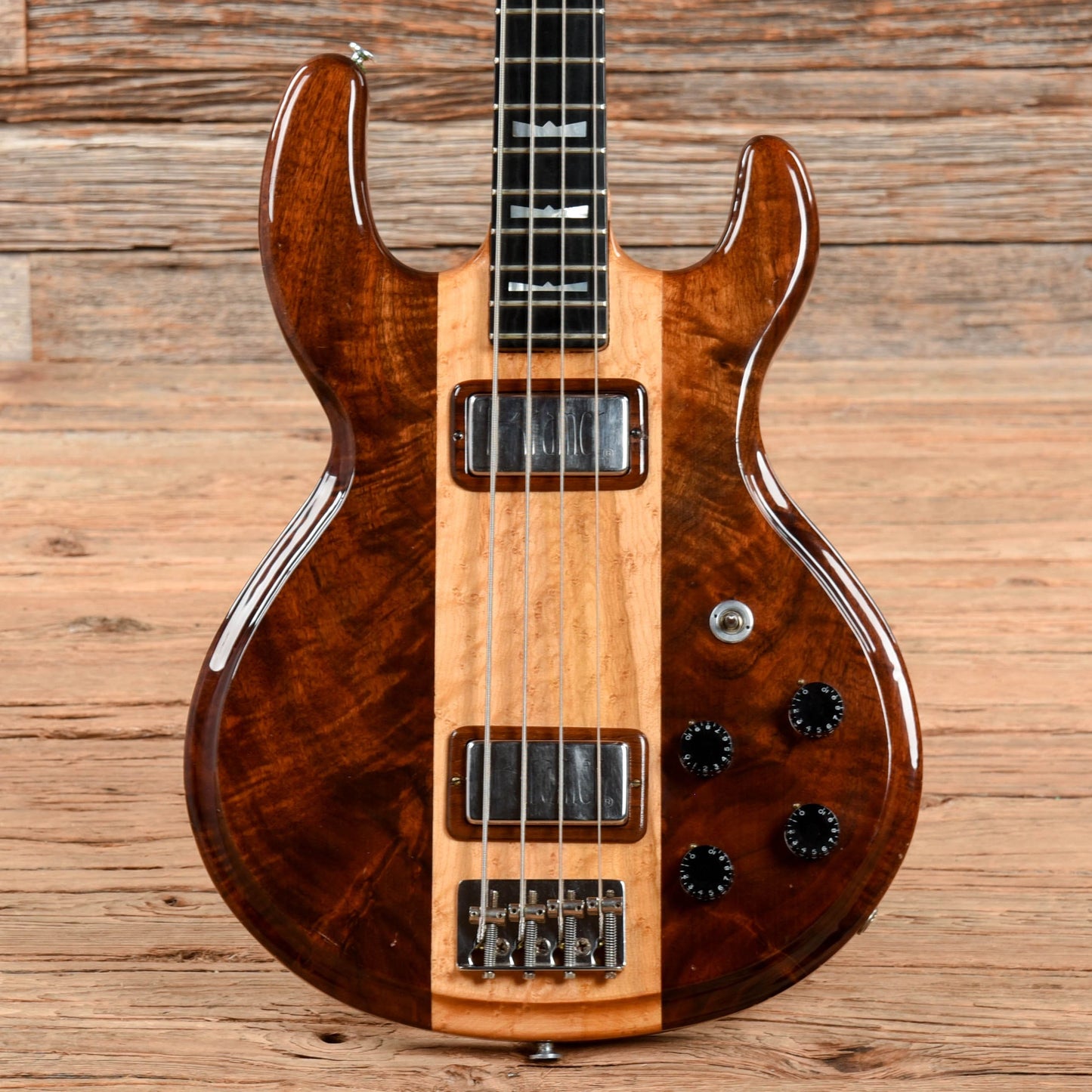 Kramer 650B Artist Natural 1980 Bass Guitars / 4-String