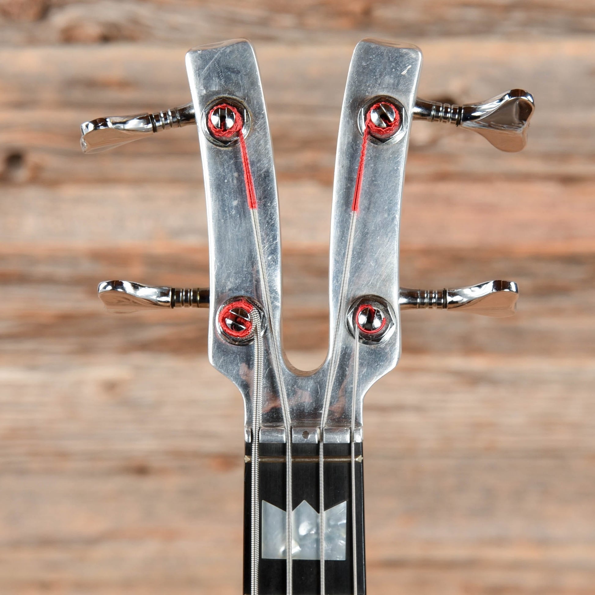 Kramer 650B Artist Natural 1980 Bass Guitars / 4-String