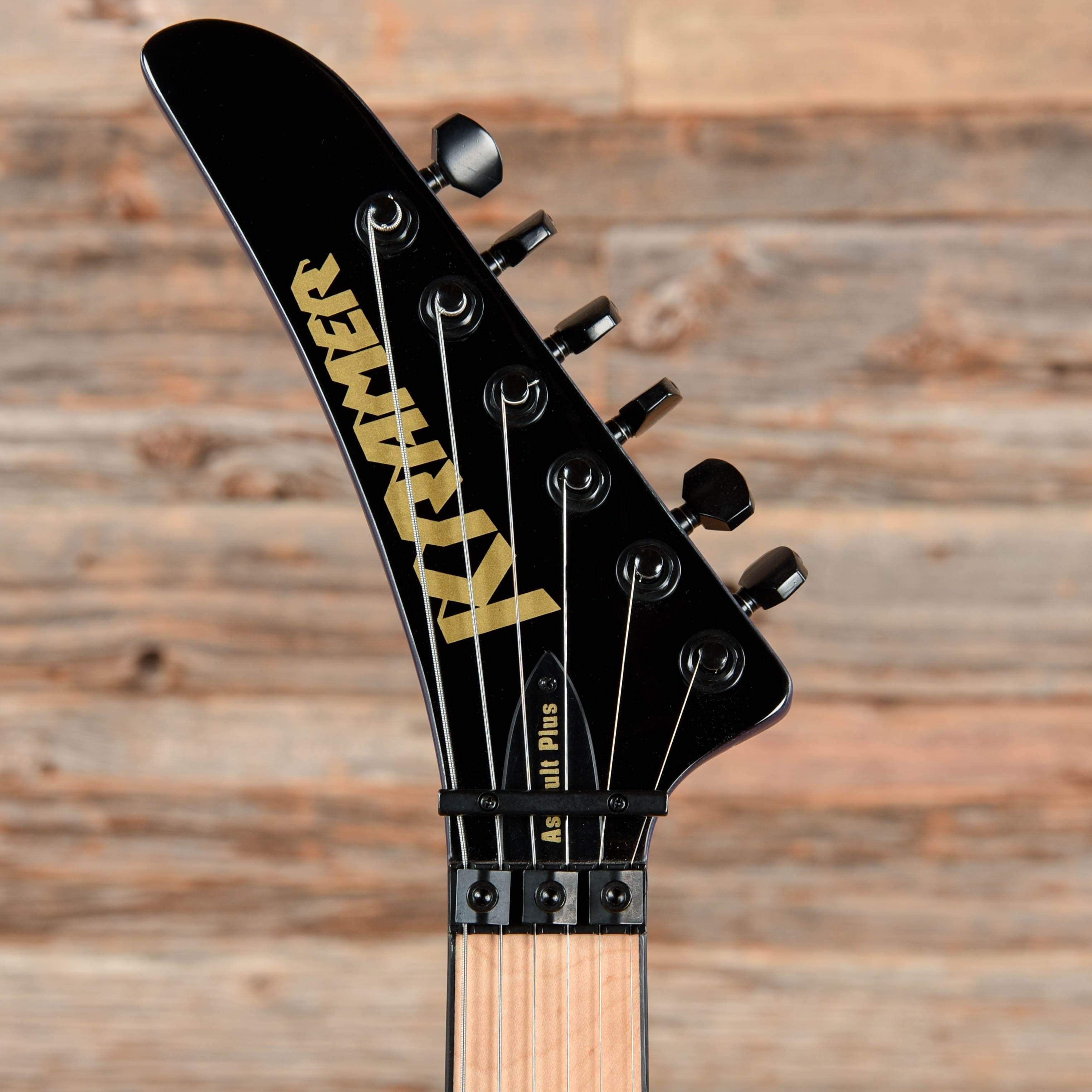 Kramer Assault Plus FR Transparent Purple Burst – Chicago Music