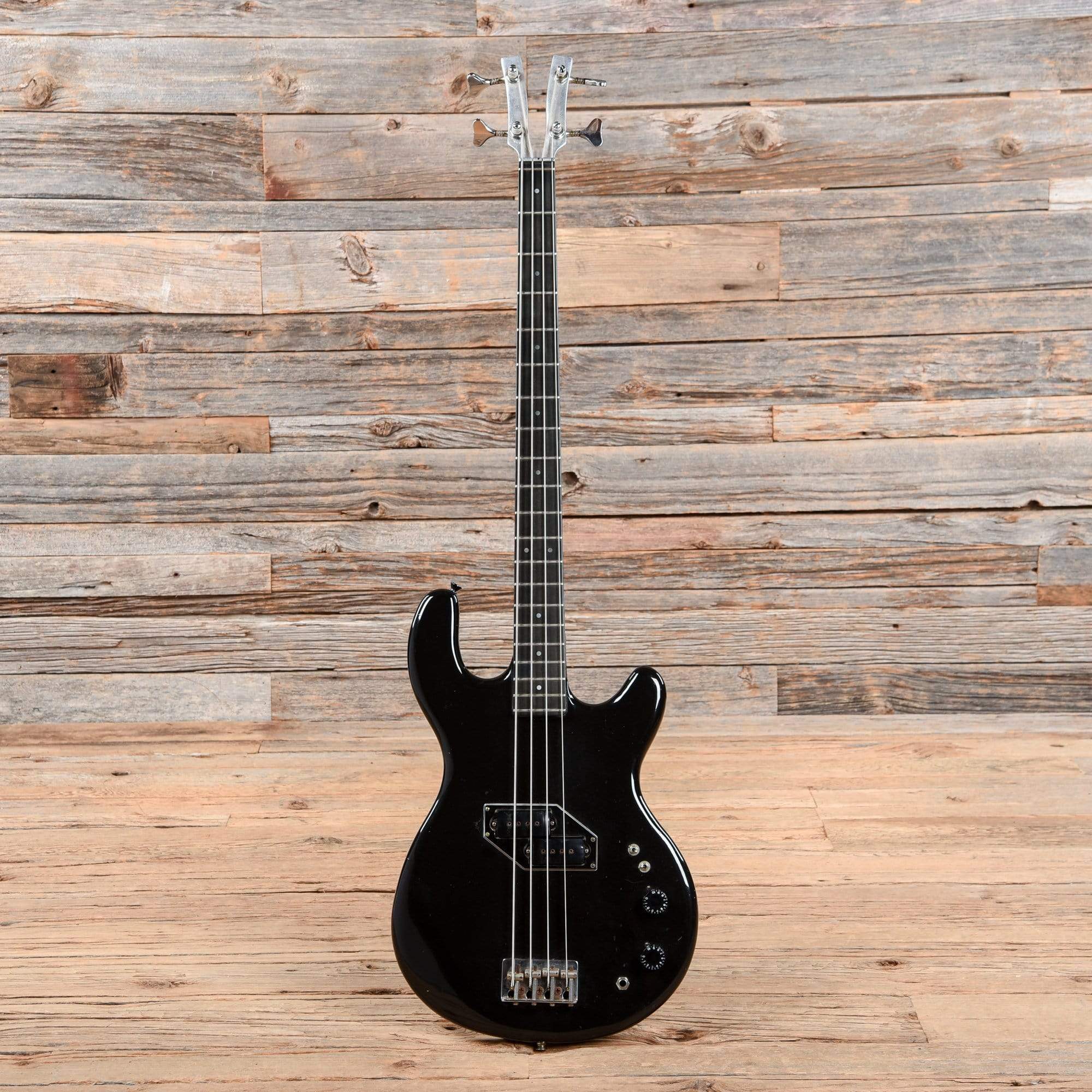 Kramer DMZ 4000 Black 1979 – Chicago Music Exchange