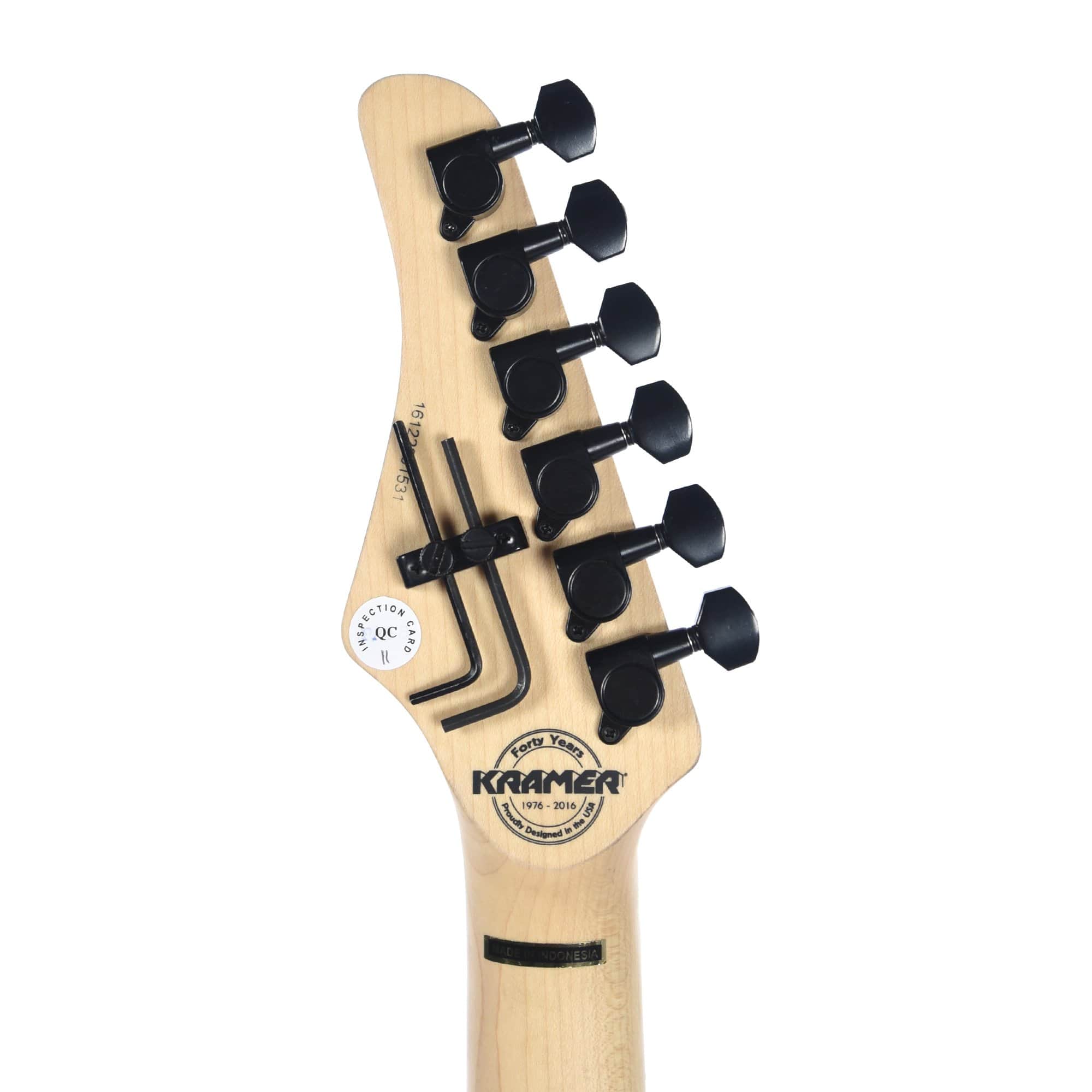 Kramer Pacer Vintage パールホワイト　新品 Kramer Pacer Vintage Electric Guitar - Pearl White | Sweetwater