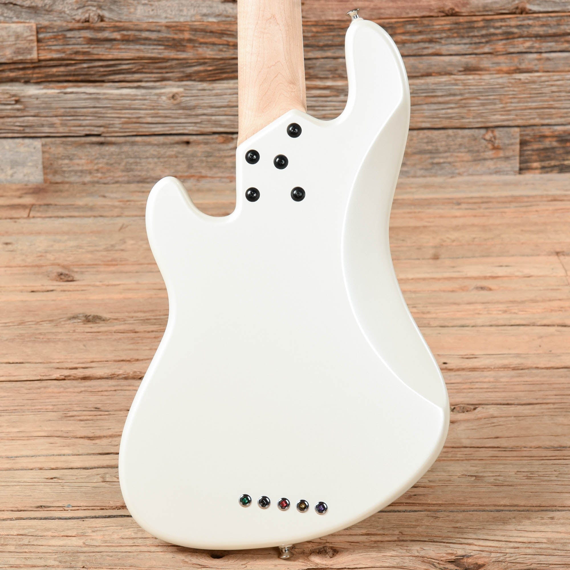 Lakland Skyline DJ5 Daryl Jones 5-String Bass White – Chicago