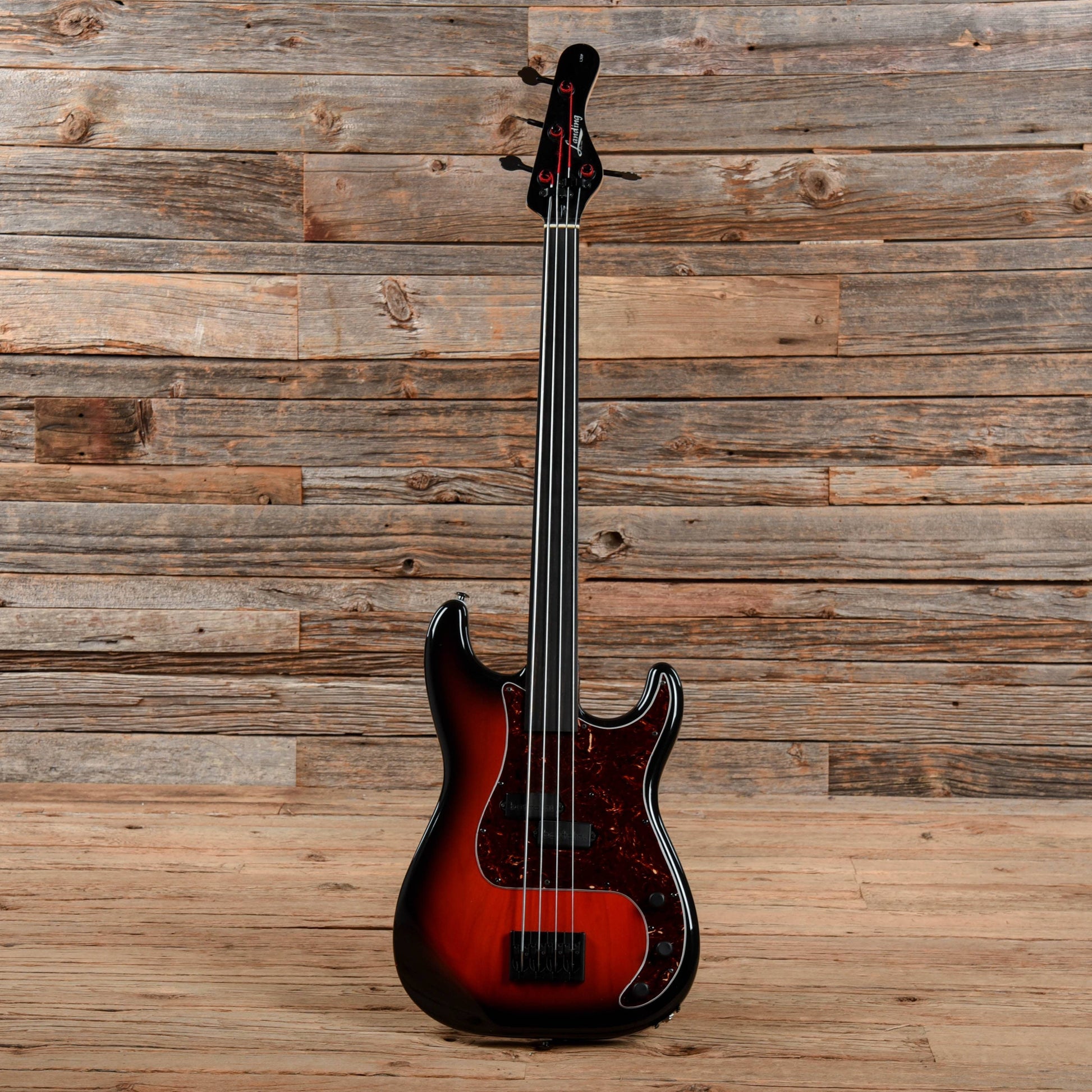 Landing Short Scale Fretless Bass Red Burst Sunburst Bass Guitars / Short Scale