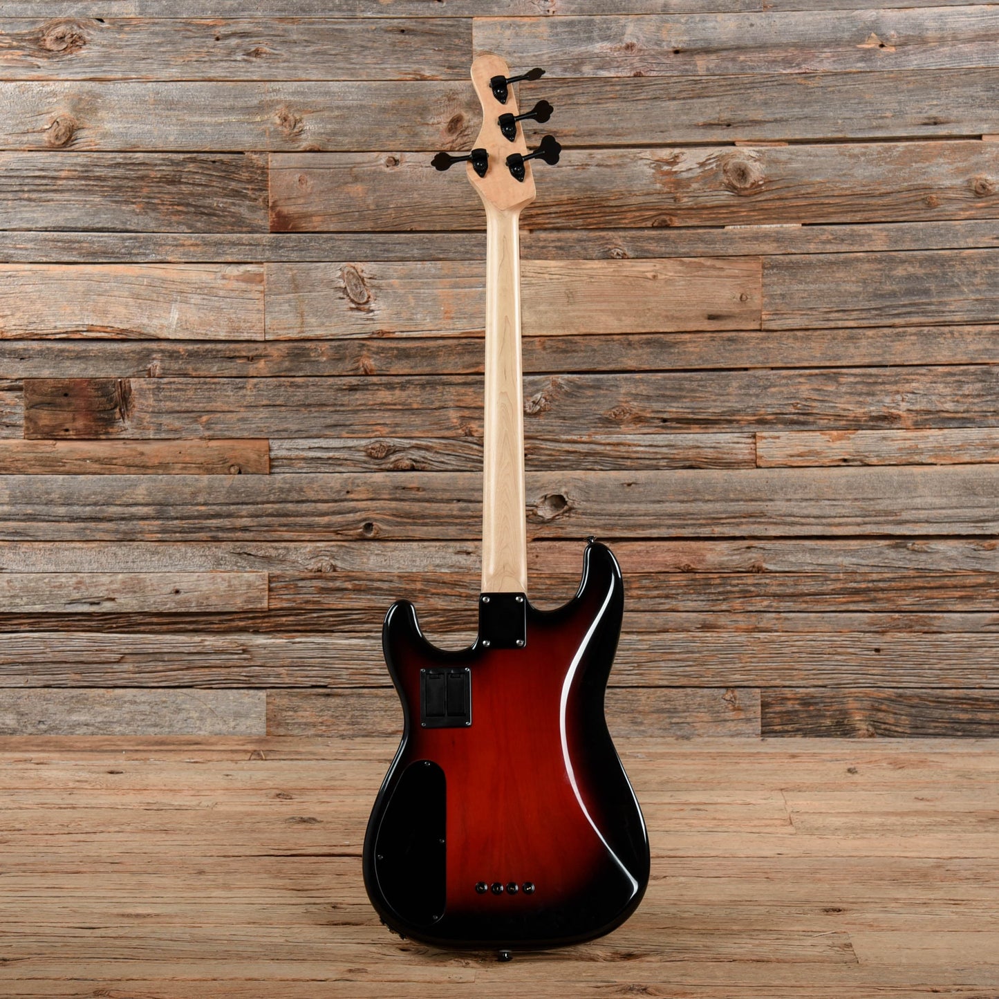 Landing Short Scale Fretless Bass Red Burst Sunburst Bass Guitars / Short Scale