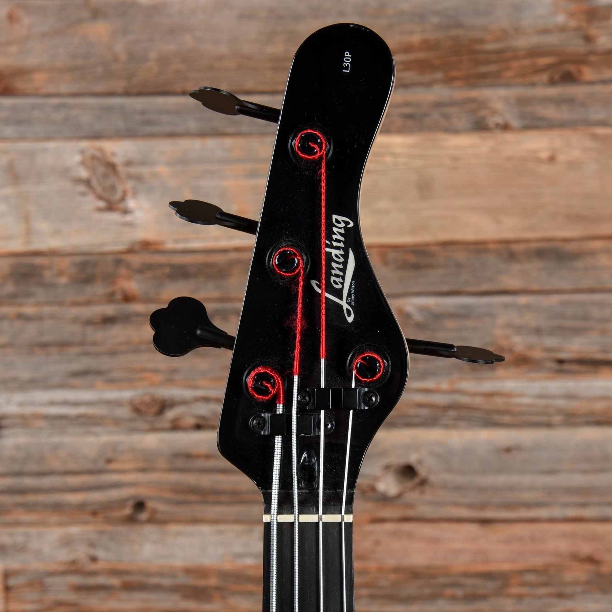 Landing Short Scale Fretless Bass Red Burst Sunburst Bass Guitars / Short Scale