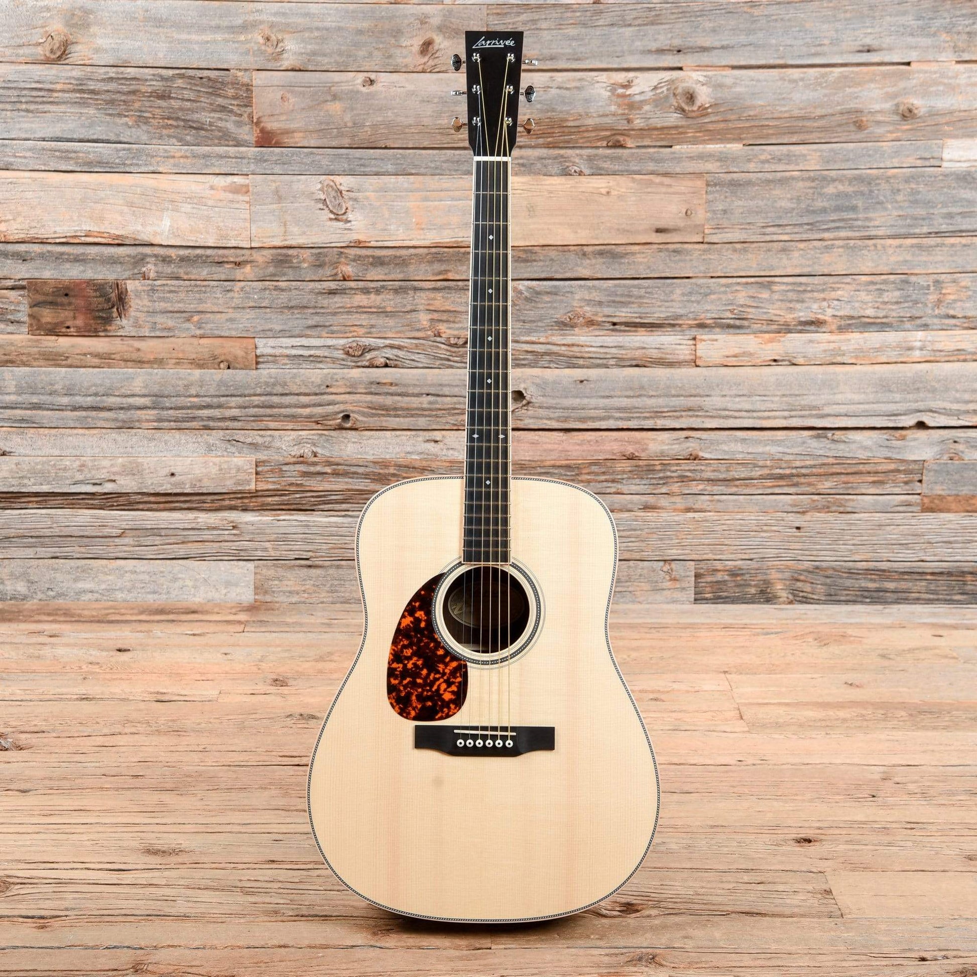 Larrivee D-40R Natural Acoustic Guitars / Dreadnought