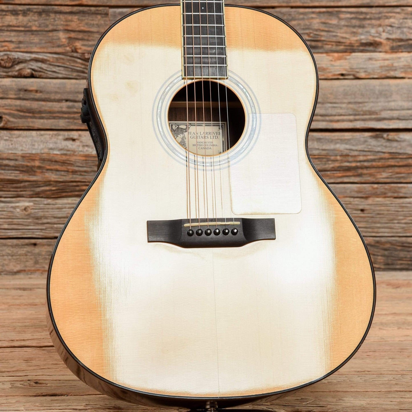 Larrivee L-09 Natural Acoustic Guitars / Dreadnought