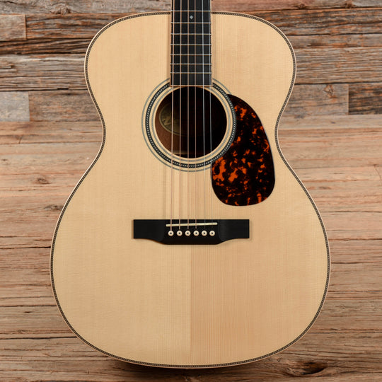 Larrivee OM-40 Natural 2015 Acoustic Guitars / OM and Auditorium