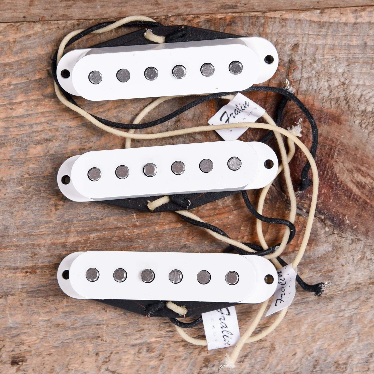 Lindy Fralin Strat Vintage Hot Pickup Set Yellow Parts / Guitar Pickups