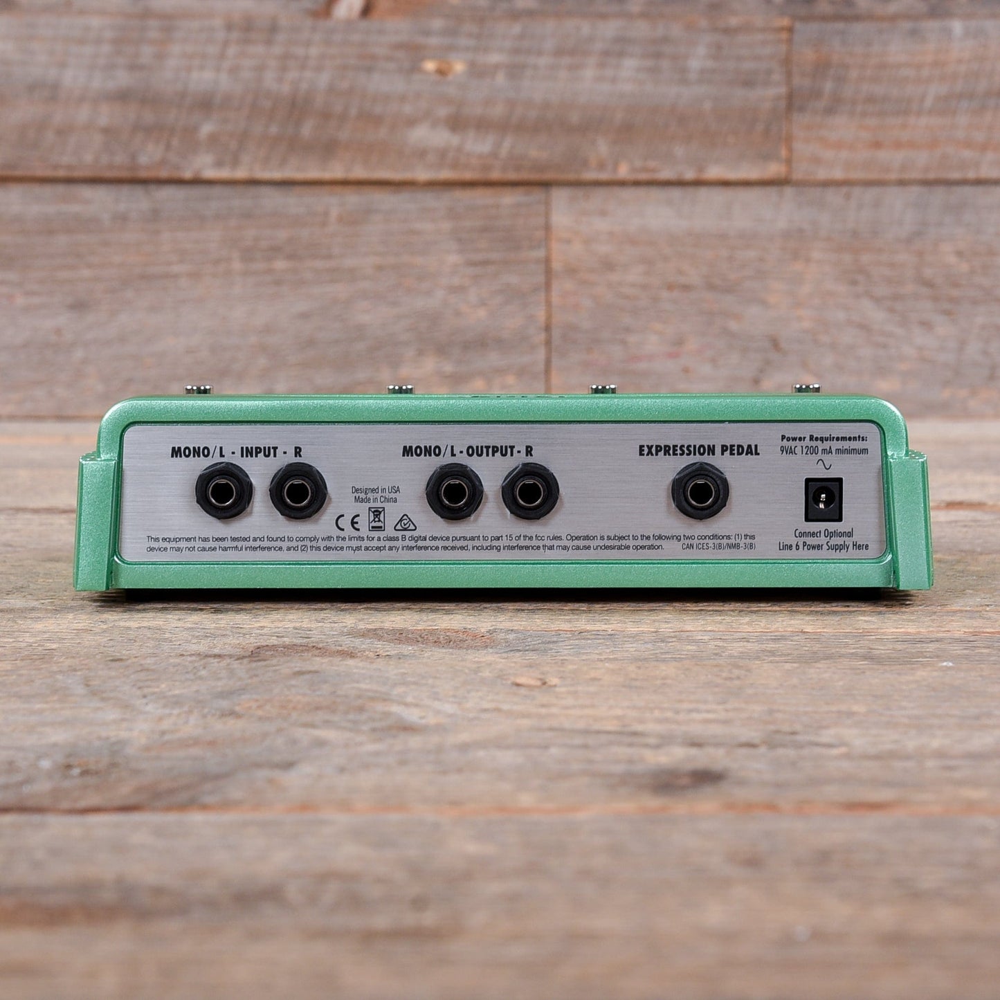 Line 6 DL4 Delay Stompbox Modeler Effects and Pedals / Delay