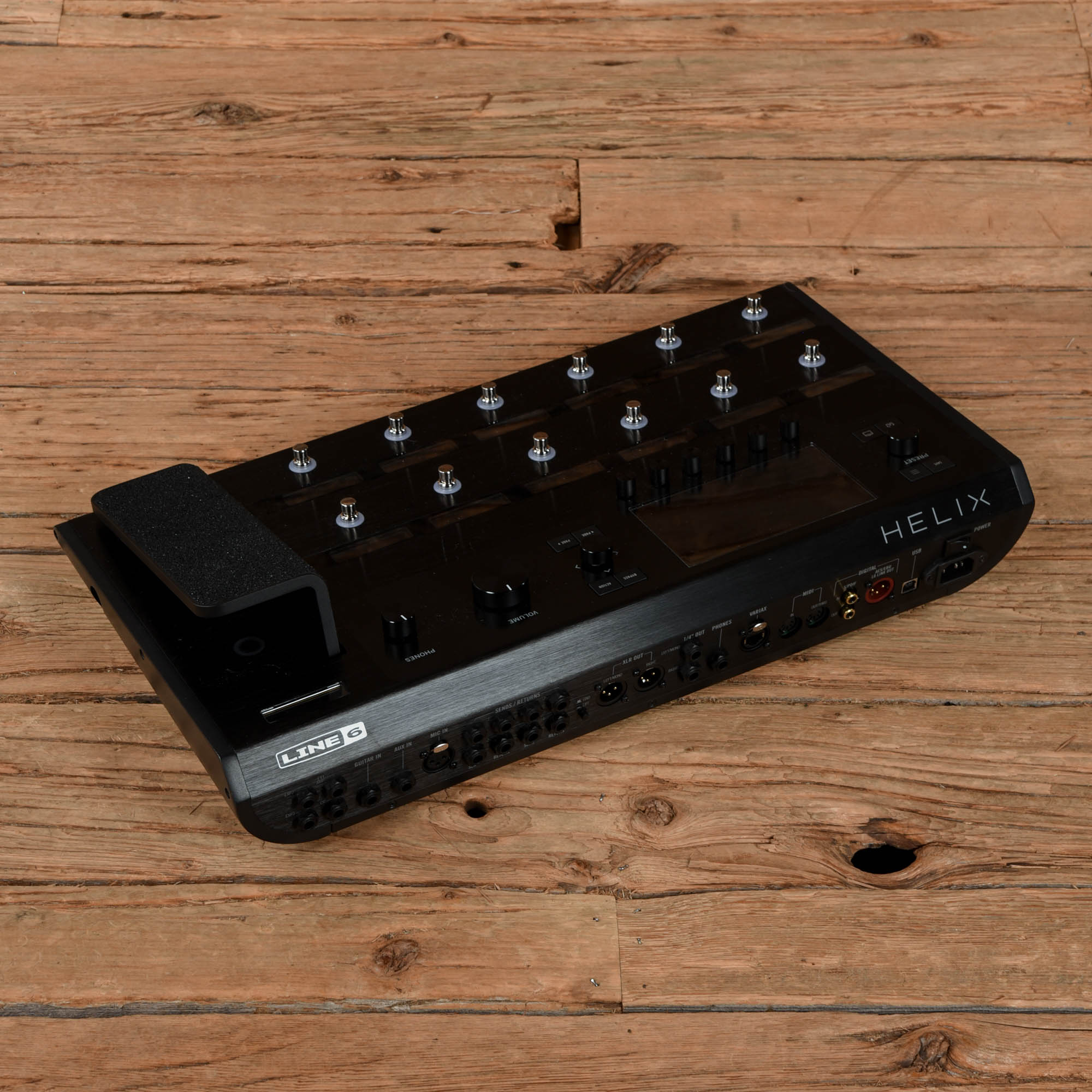 Line 6 Helix Floor Multi-Effect / Amp Modeler Effects and Pedals / Multi-Effect Unit