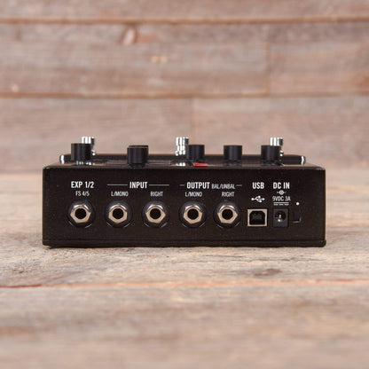 Line 6 HX Stomp Effects and Pedals / Multi-Effect Unit