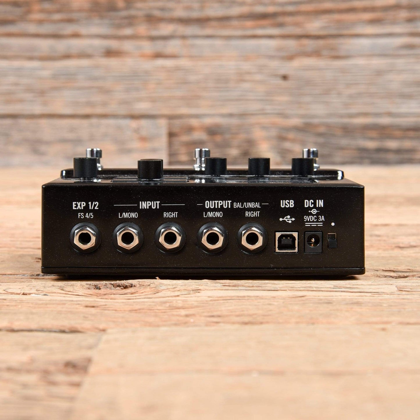 Line 6 HX Stomp Effects and Pedals / Multi-Effect Unit