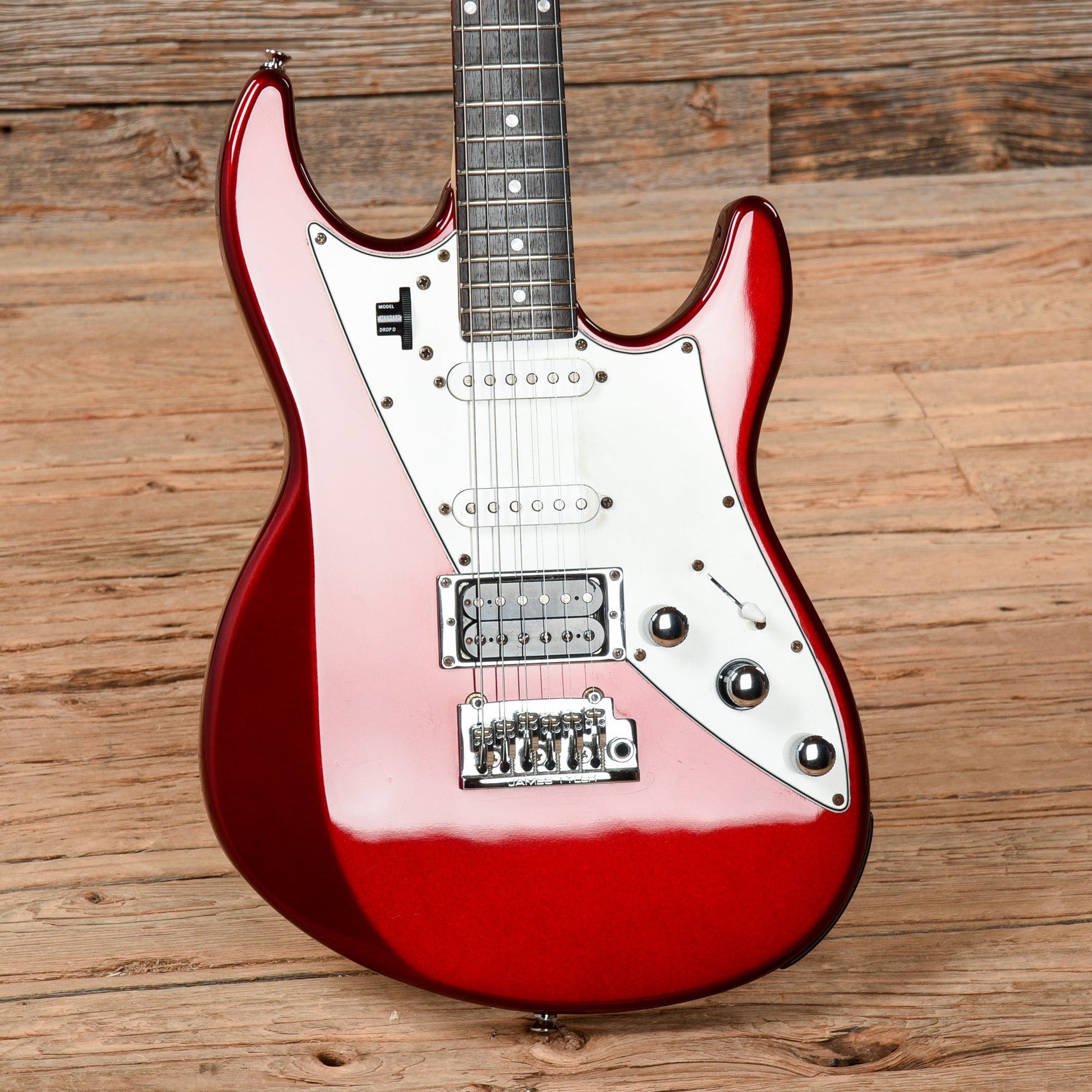 Line 6 James Tyler Variax JTV-69 Candy Apple Red Electric Guitars / Solid Body