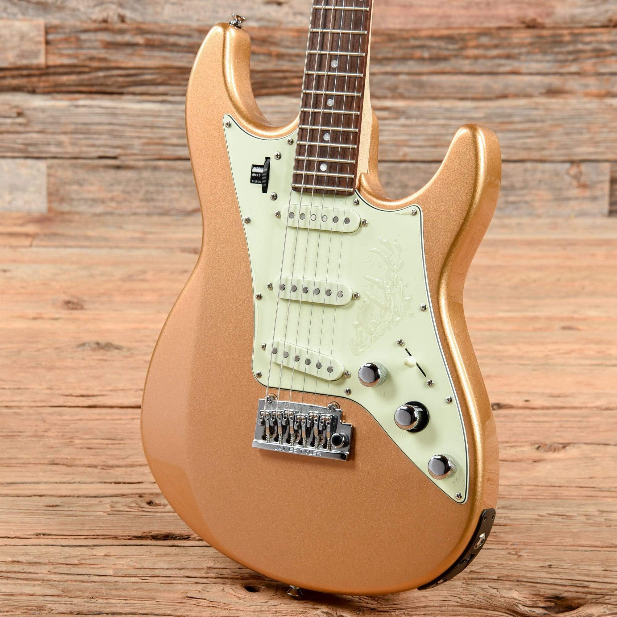 Line 6 JTV-69 James Tyler Variax Shoreline Gold 2012 – Chicago