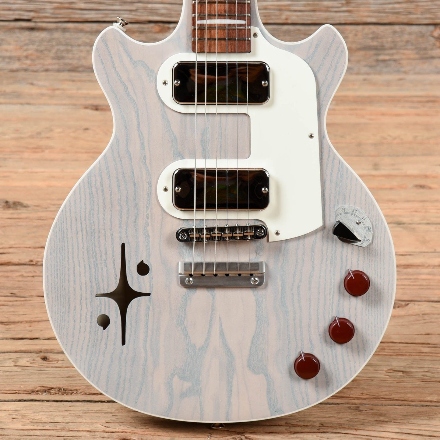 Lockhorn Zinger White Electric Guitars / Solid Body
