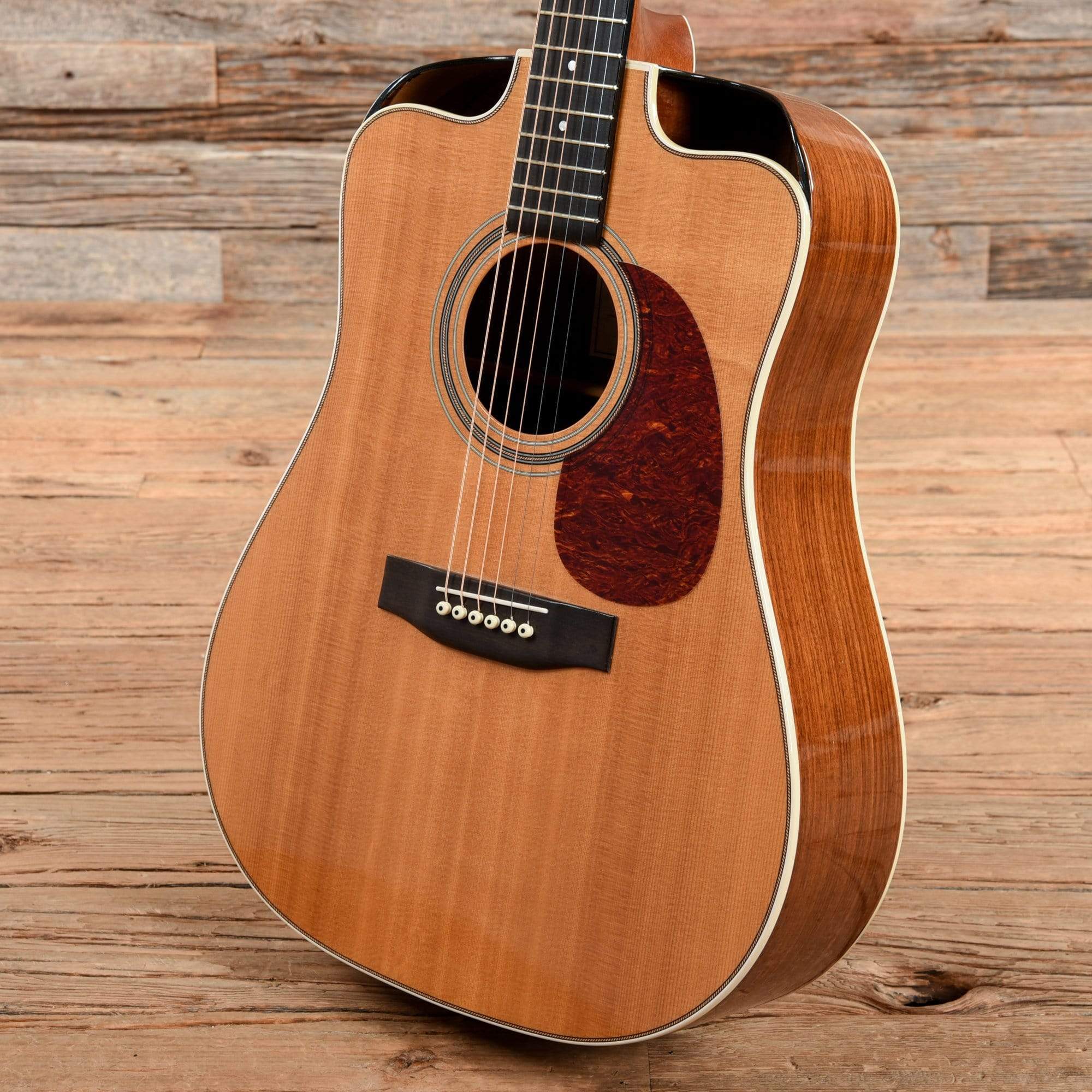 LoPrinzi Novo Futura Custom Natural Acoustic Guitars / Concert