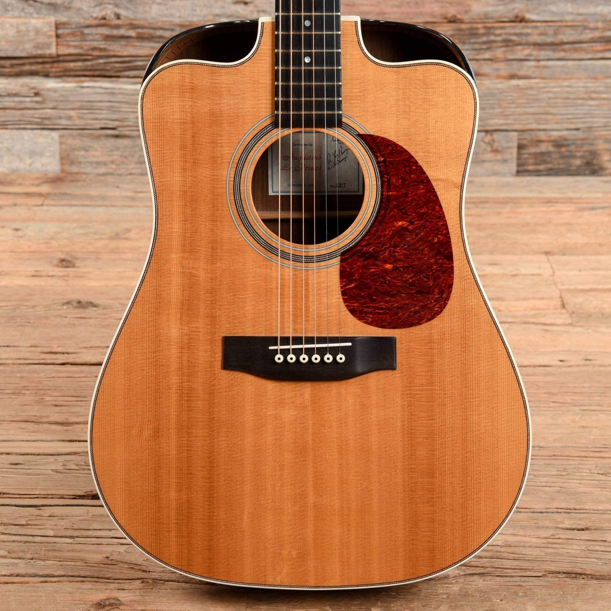 LoPrinzi Novo Futura Custom Natural Acoustic Guitars / Concert