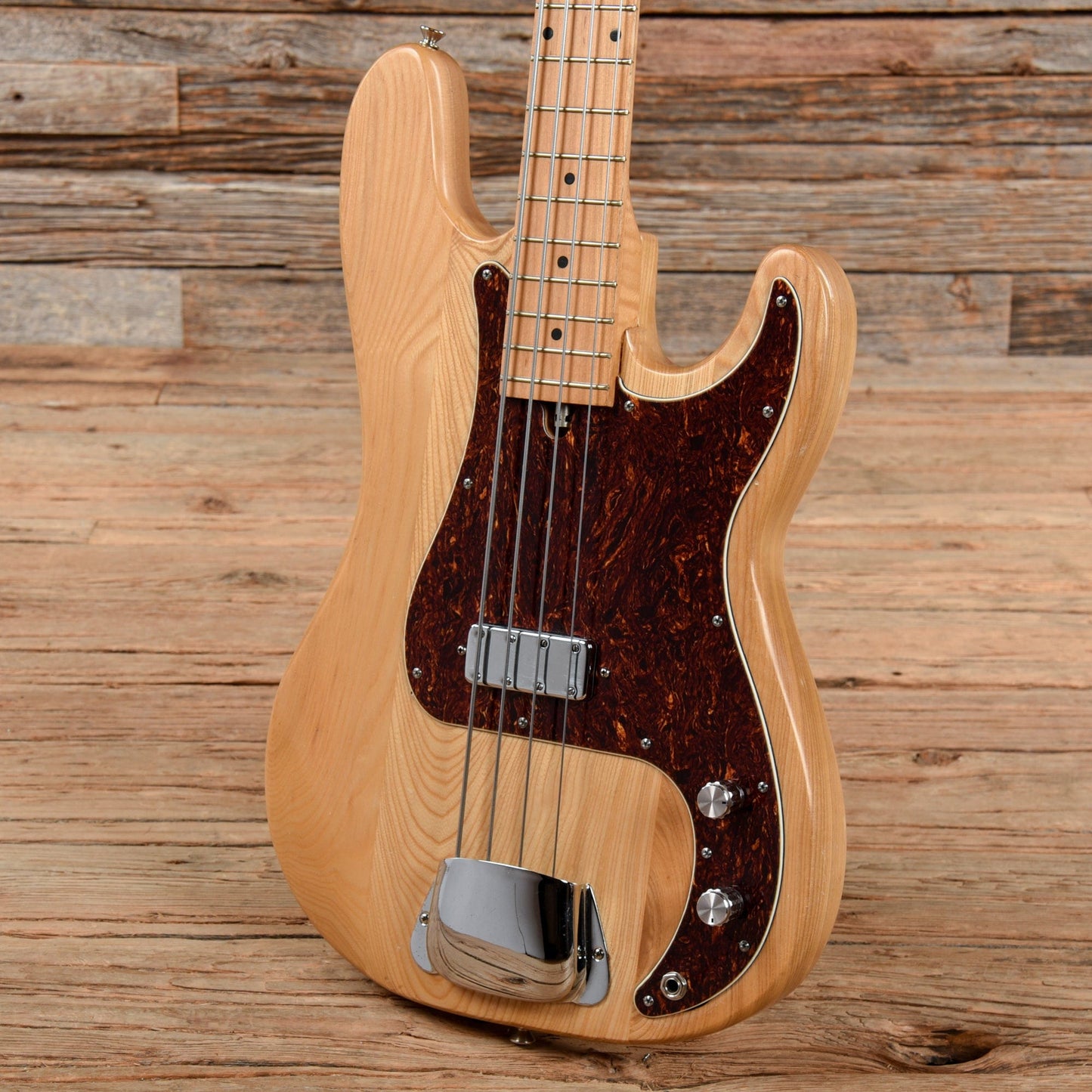 Lotus Guitars P-Style Bass Natural 1970s Bass Guitars / 4-String