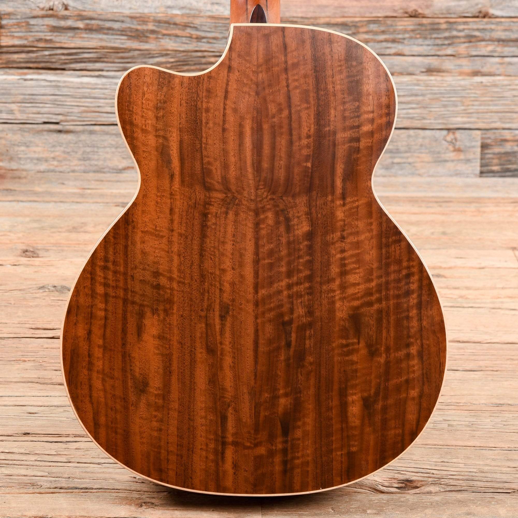 Lowden O-23 Cedar Natural 2013 Acoustic Guitars / OM and Auditorium