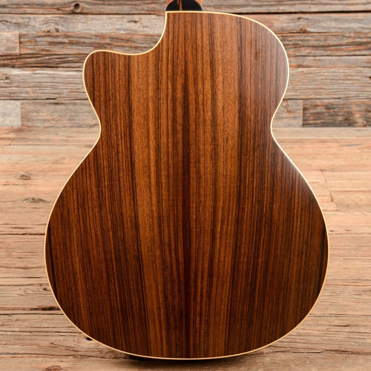 Lowden O32C 2000s Natural Acoustic Guitars / OM and Auditorium