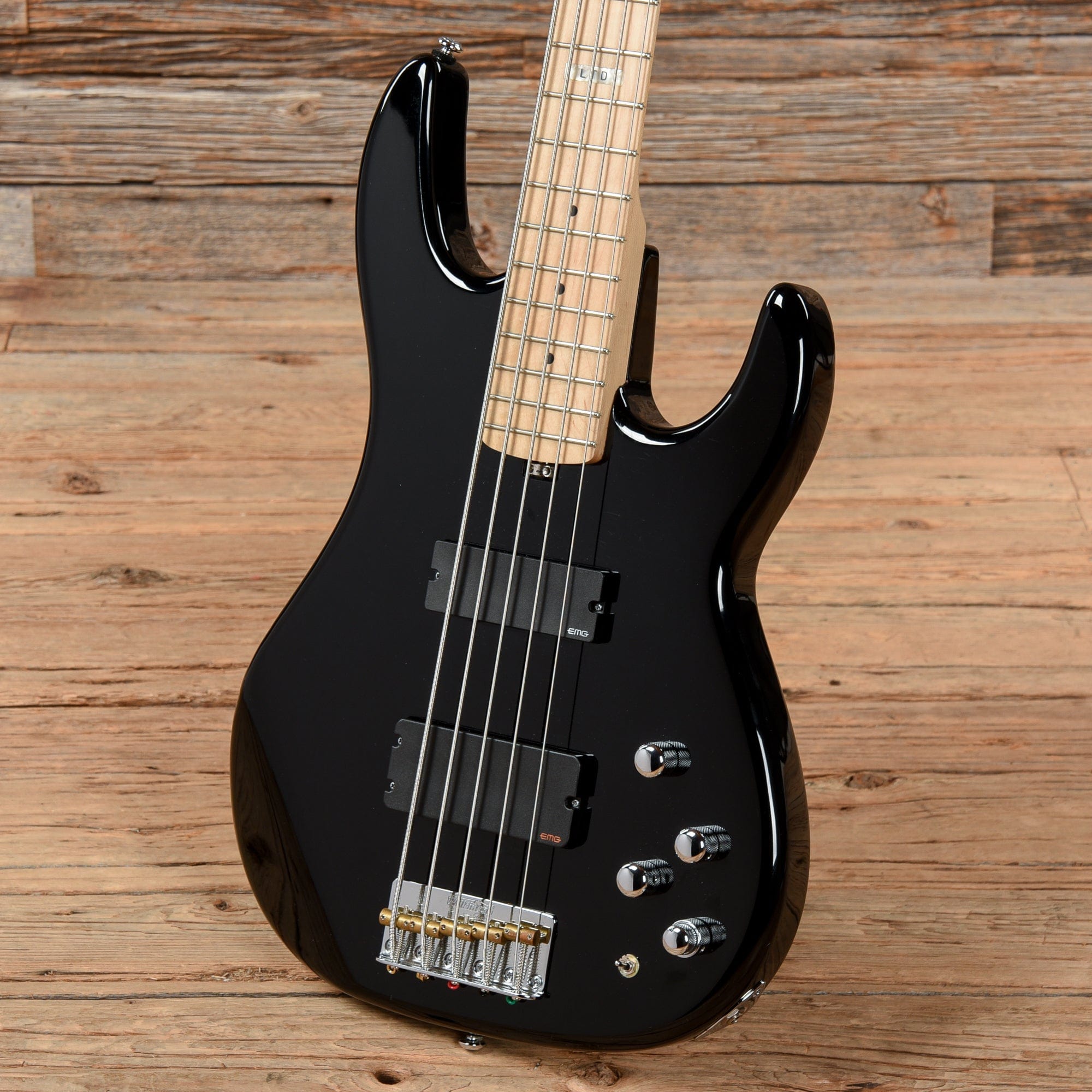 LTD Surveyor 5-String Black 2012 Bass Guitars / 5-String or More