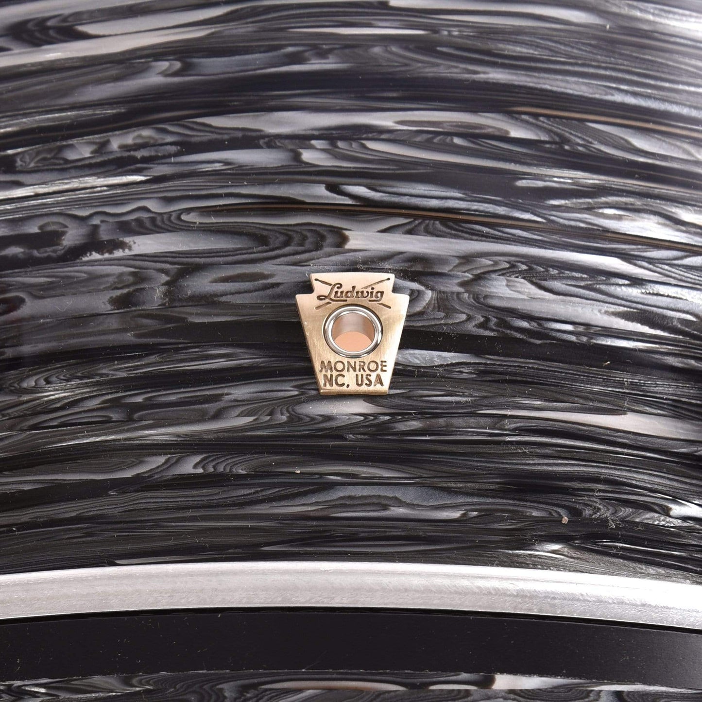 Ludwig 20x14 Classic Maple Bass Drum Vintage Black Oyster Drums and Percussion / Acoustic Drums / Bass Drum