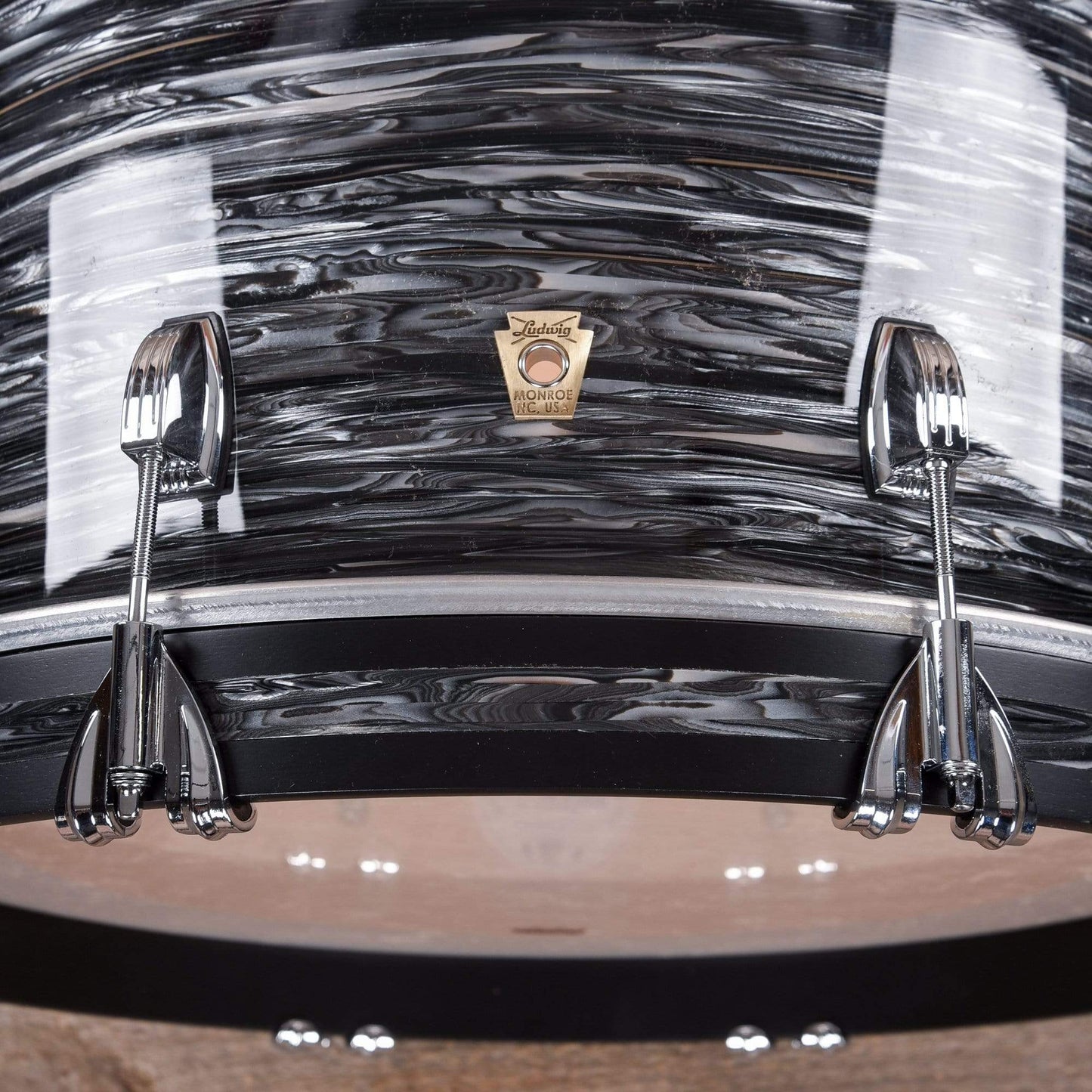 Ludwig 20x14 Classic Maple Bass Drum Vintage Black Oyster Drums and Percussion / Acoustic Drums / Bass Drum