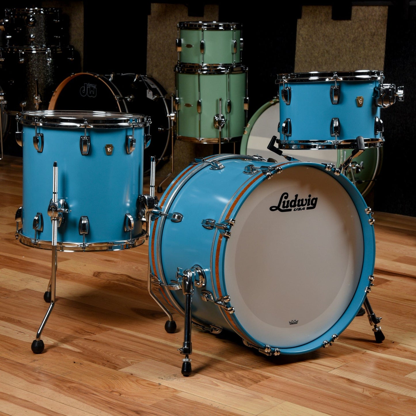 Ludwig Classic Maple 12/14/20 3pc. Drum Kit Heritage Blue Drums and Percussion / Acoustic Drums / Full Acoustic Kits
