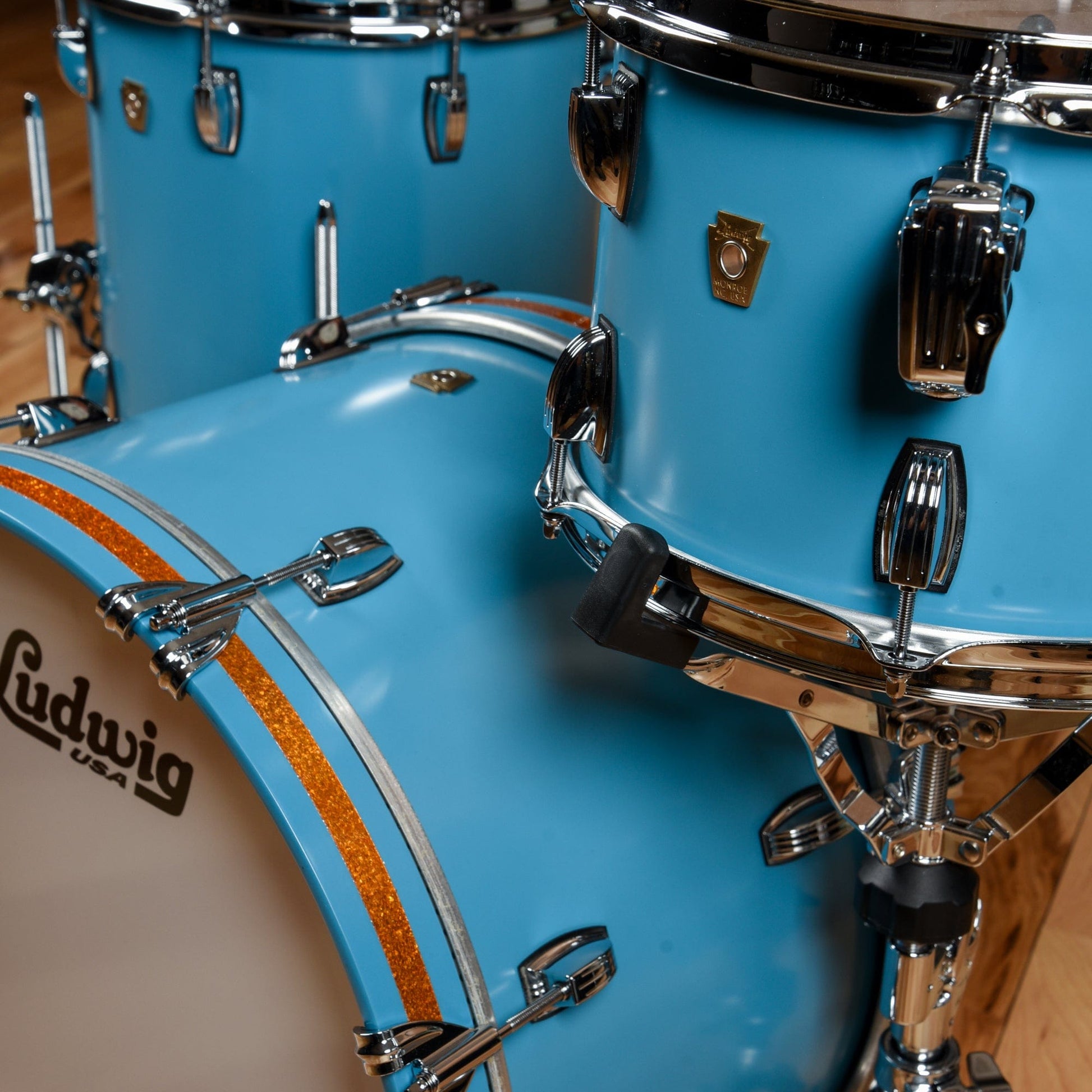 Ludwig Classic Maple 12/14/20 3pc. Drum Kit Heritage Blue Drums and Percussion / Acoustic Drums / Full Acoustic Kits