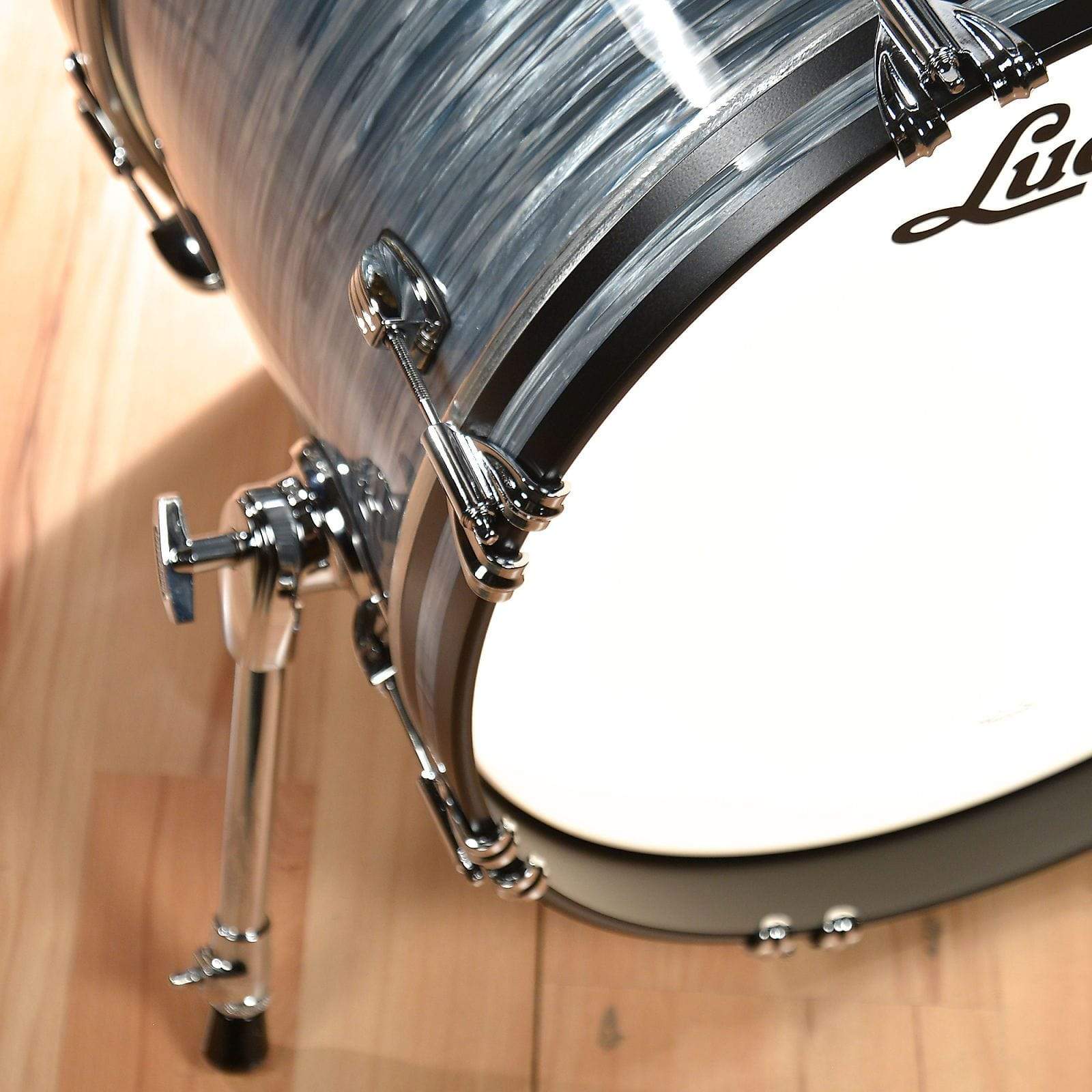 Ludwig Classic Maple 12/14/20 3pc. Drum Kit Vintage Blue Oyster Drums and Percussion / Acoustic Drums / Full Acoustic Kits